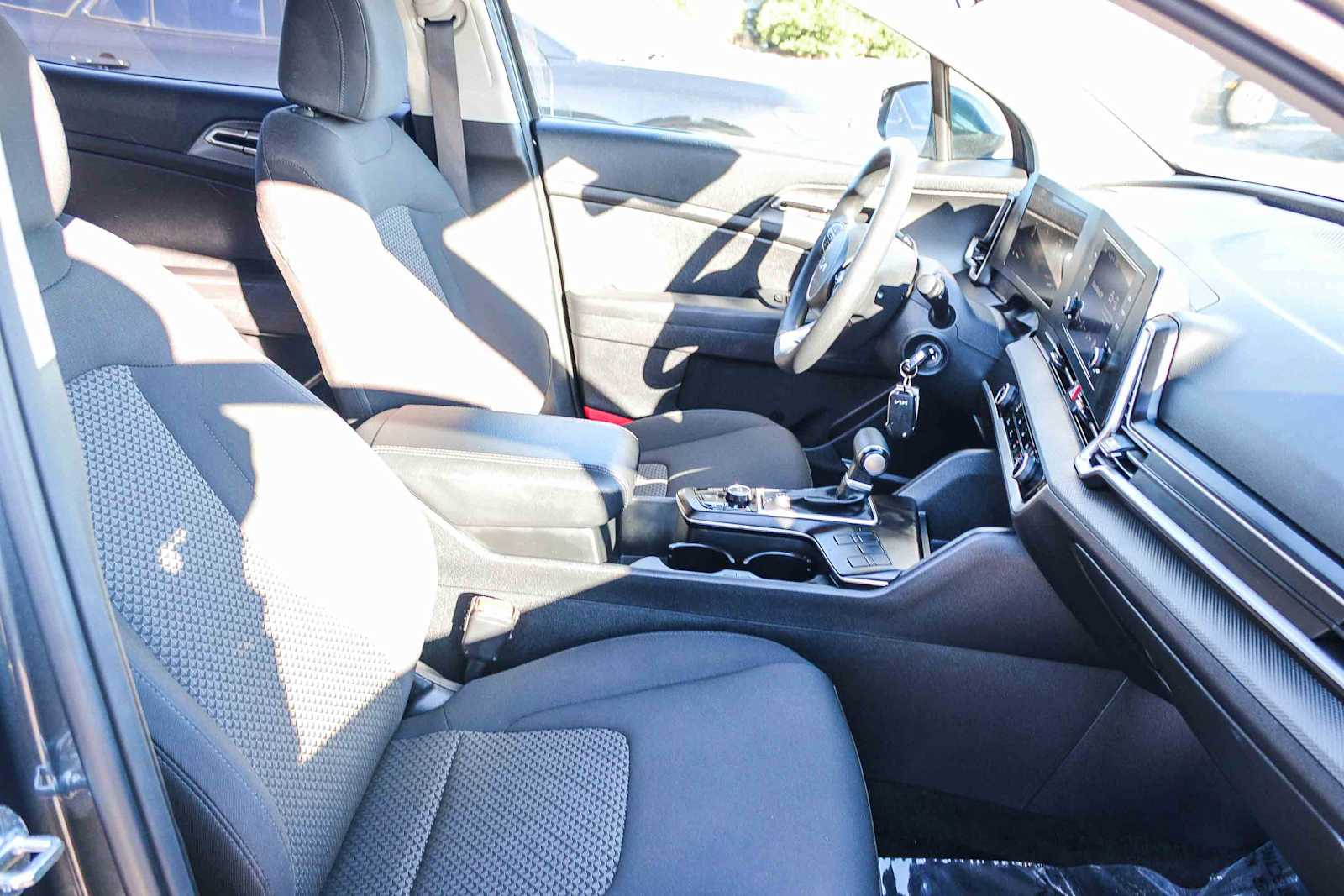 Thumbnail: 2024 Kia Sportage - 11