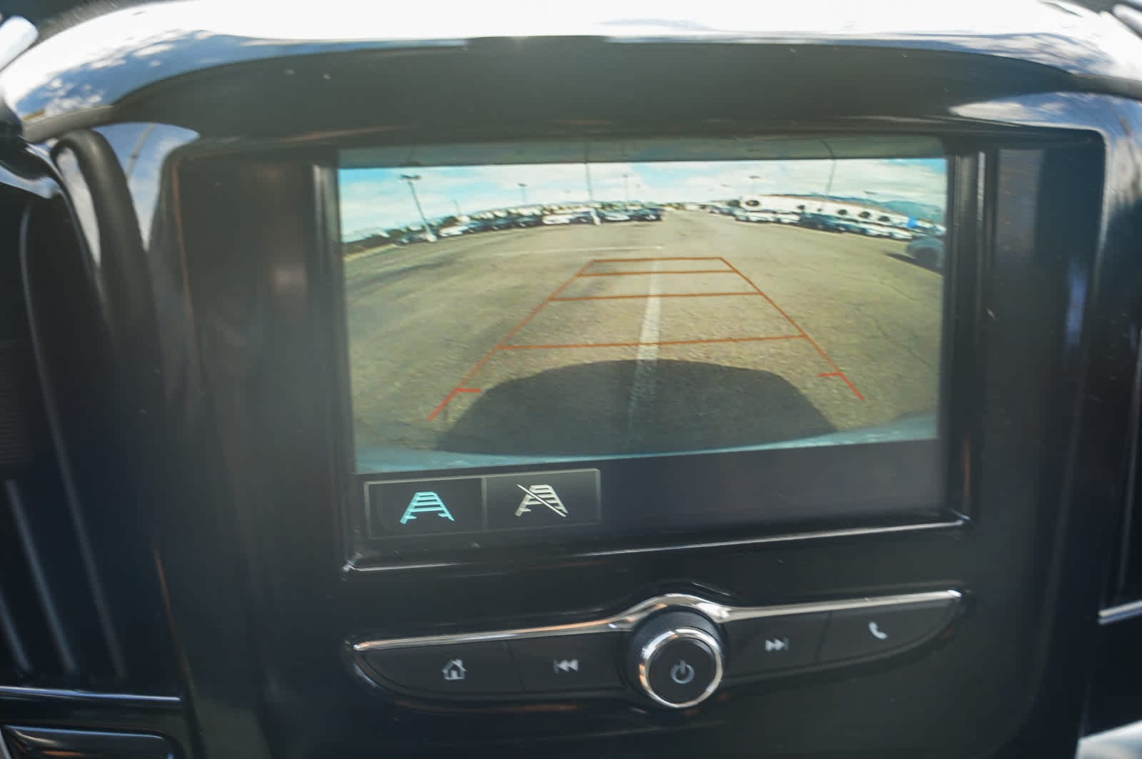 Thumbnail: 2019 Chevrolet Traverse - 22