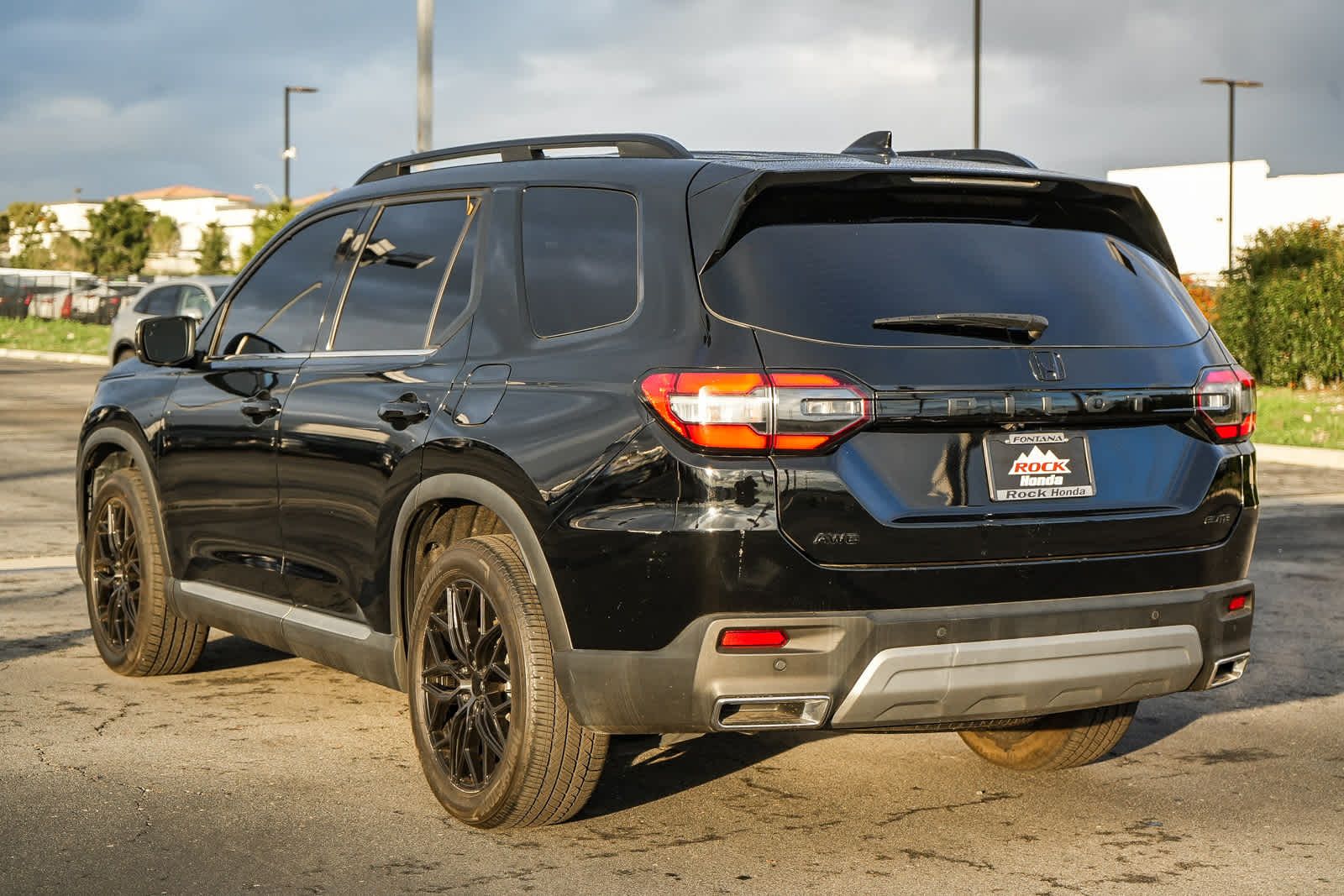 Thumbnail: 2025 Honda Pilot - 8