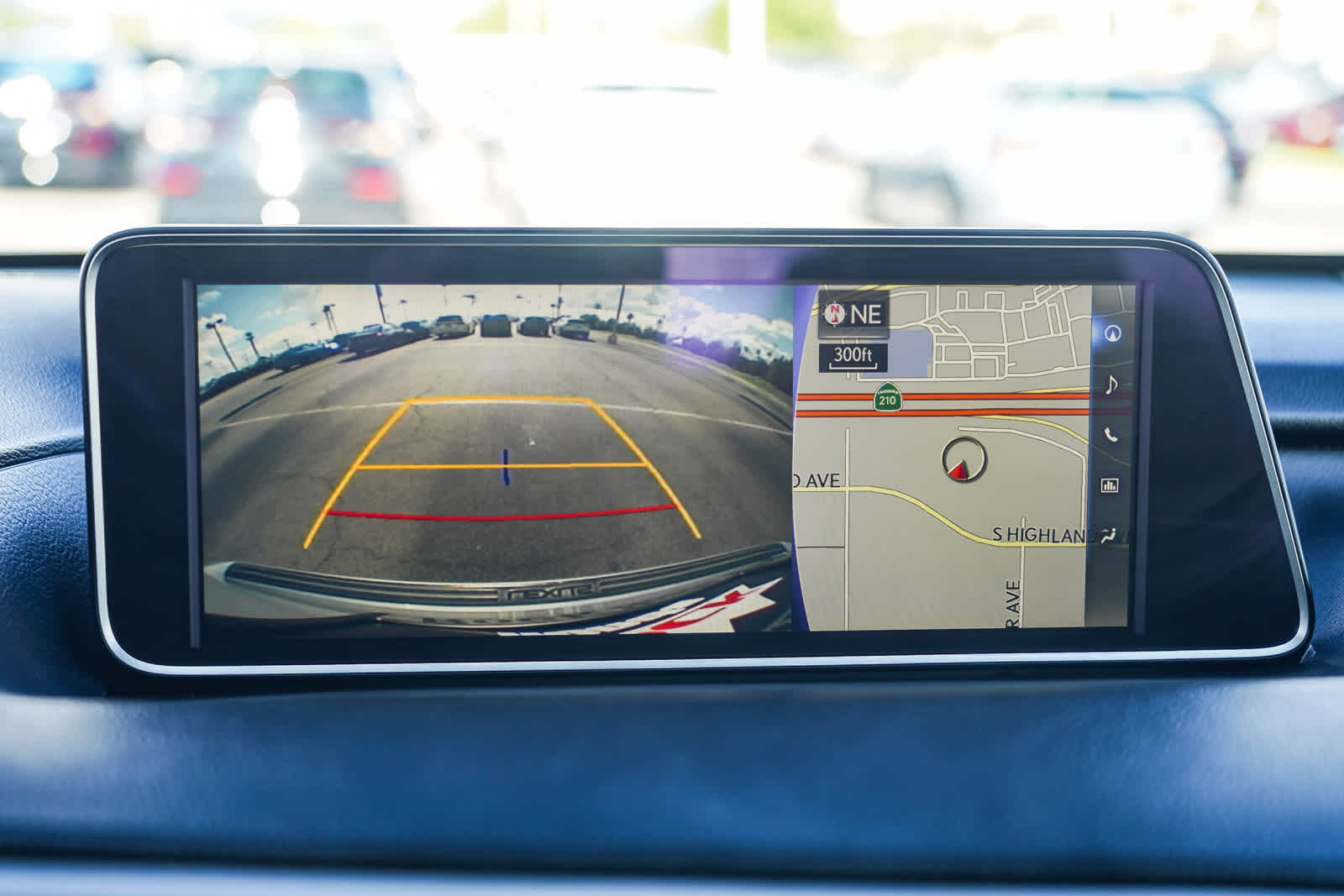 Thumbnail: 2016 Lexus RX - 25