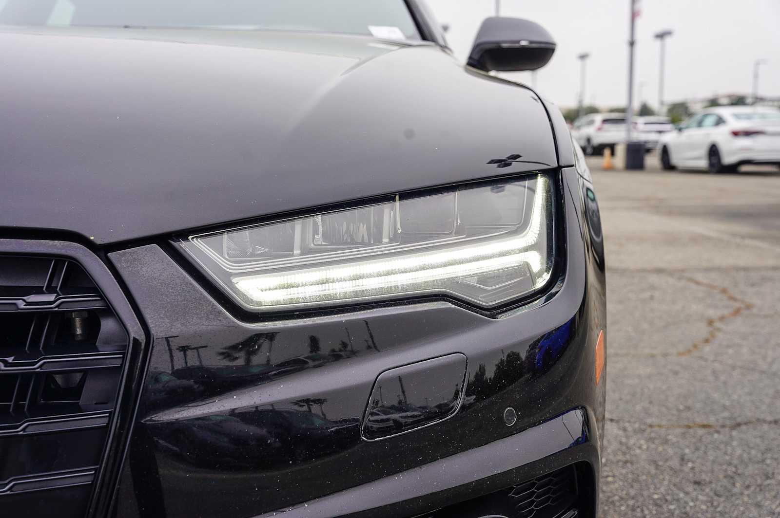 Thumbnail: 2017 Audi S7 - 10