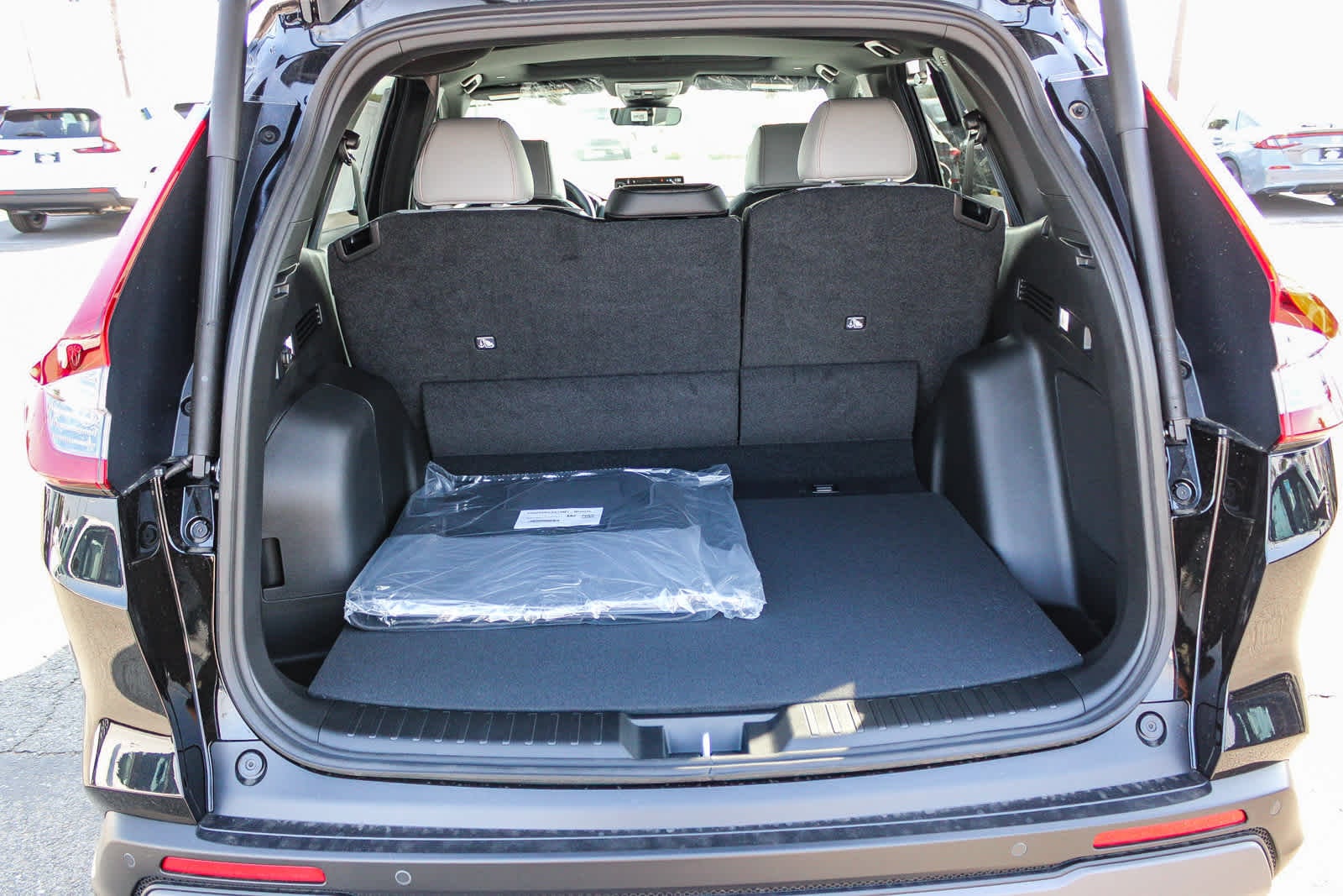 Thumbnail: 2026 Honda CR-V - 13