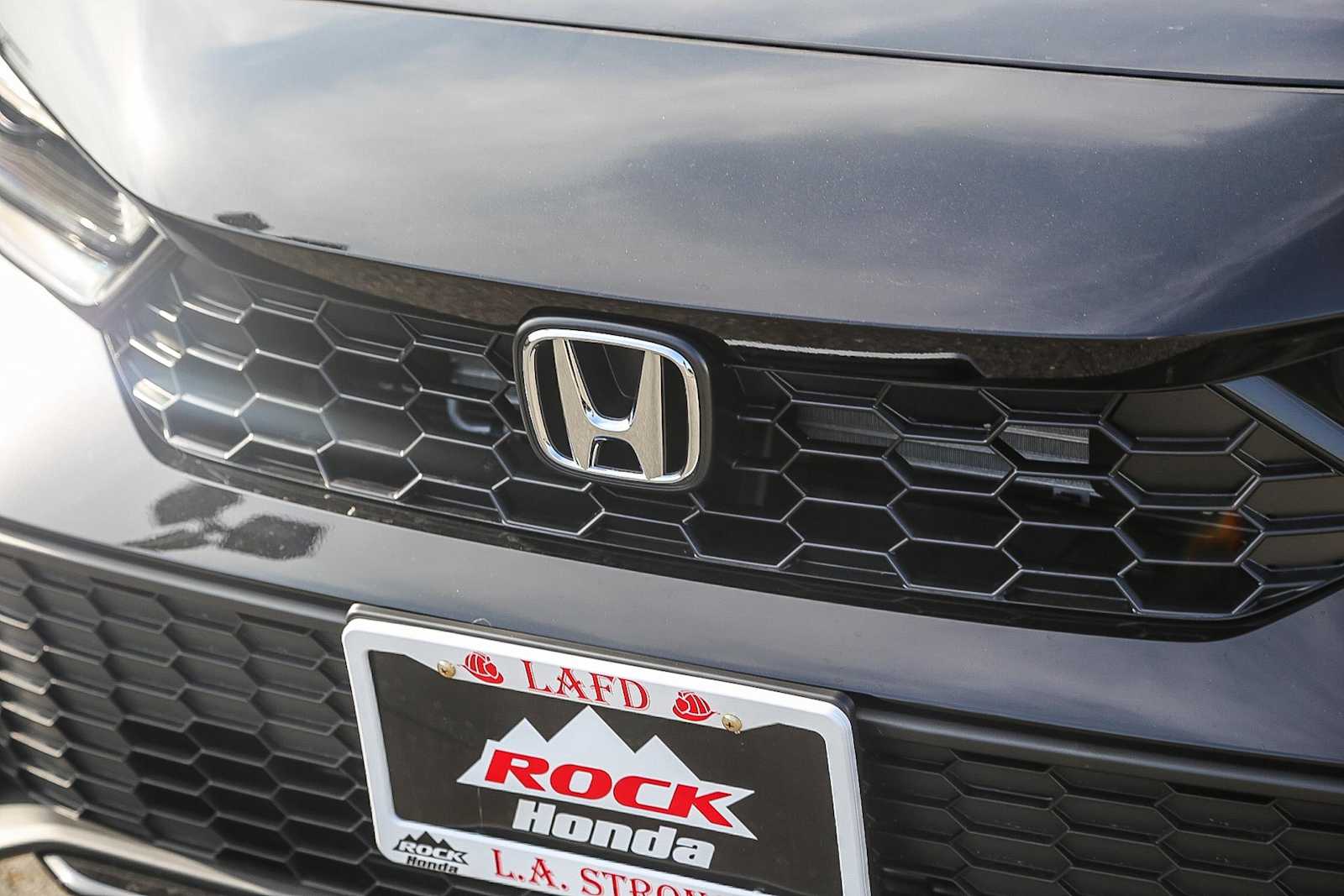 Thumbnail: 2026 Honda Civic - 8