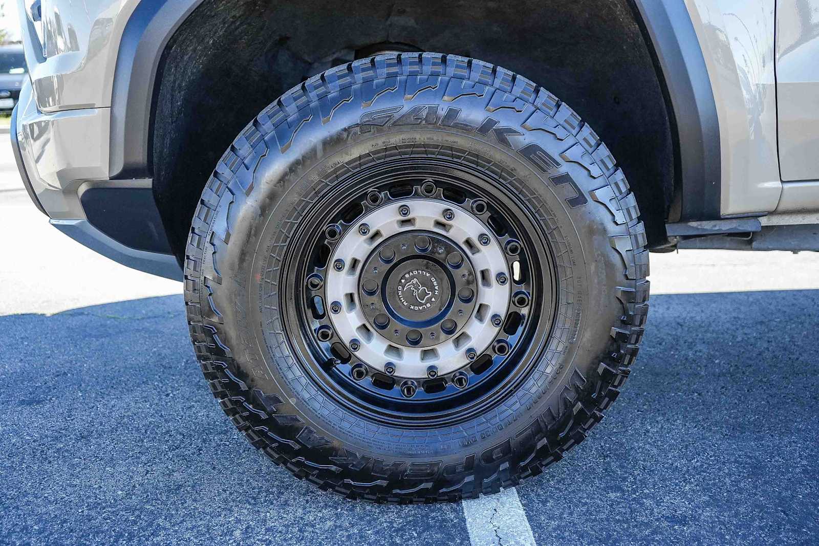 Thumbnail: 2023 GMC Canyon - 11