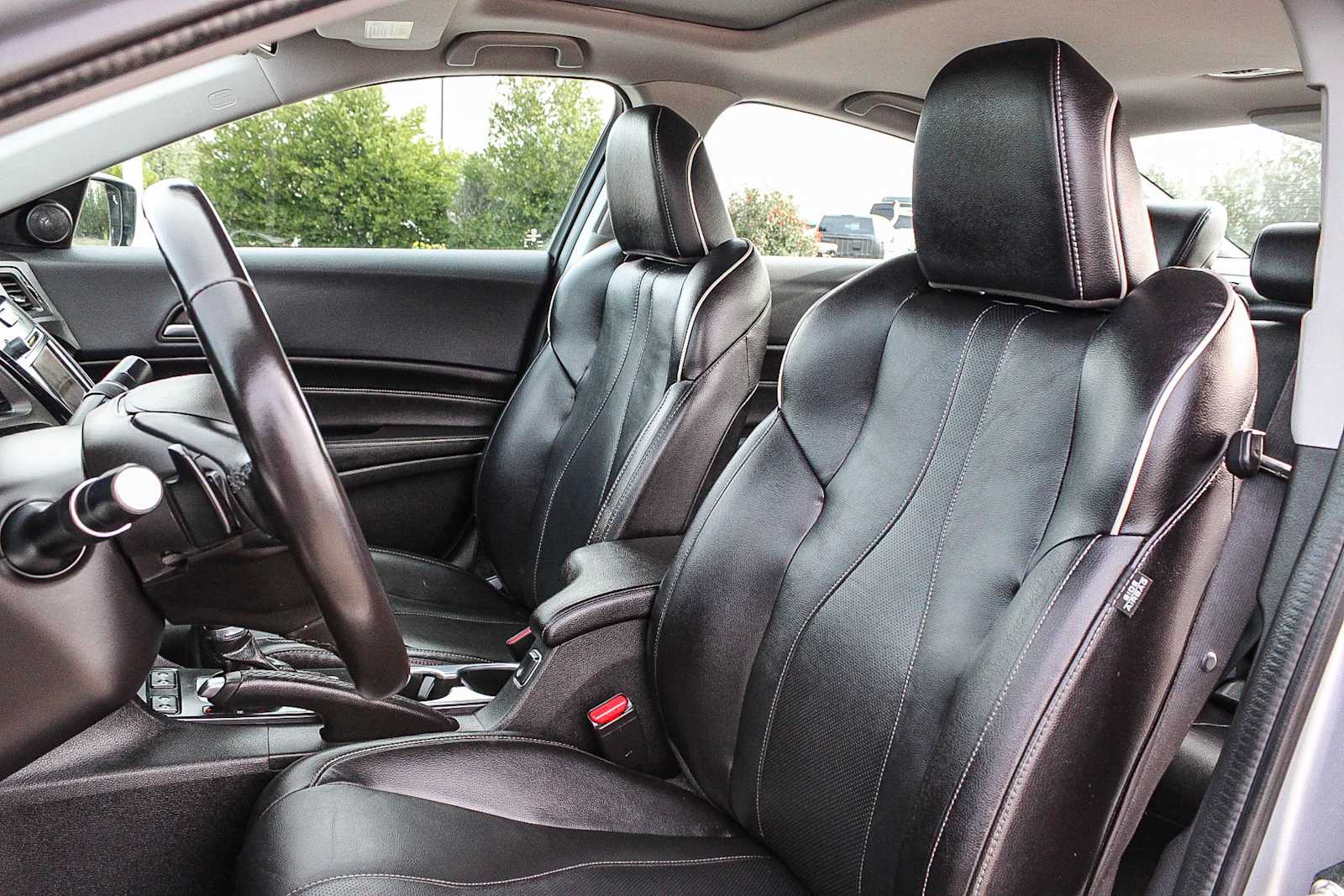 Thumbnail: 2020 Acura ILX - 16