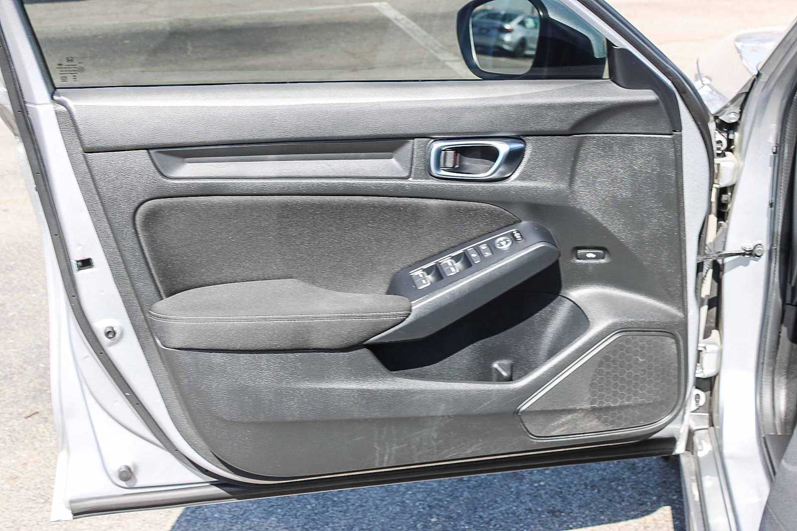 Thumbnail: 2024 Honda Civic - 21