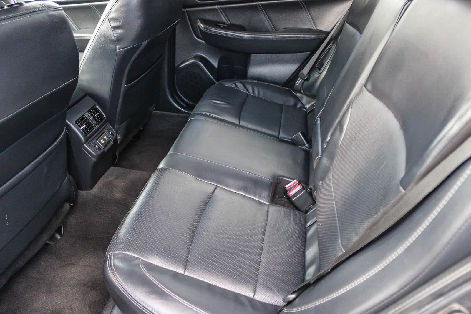 Thumbnail: 2019 Subaru Outback - 19