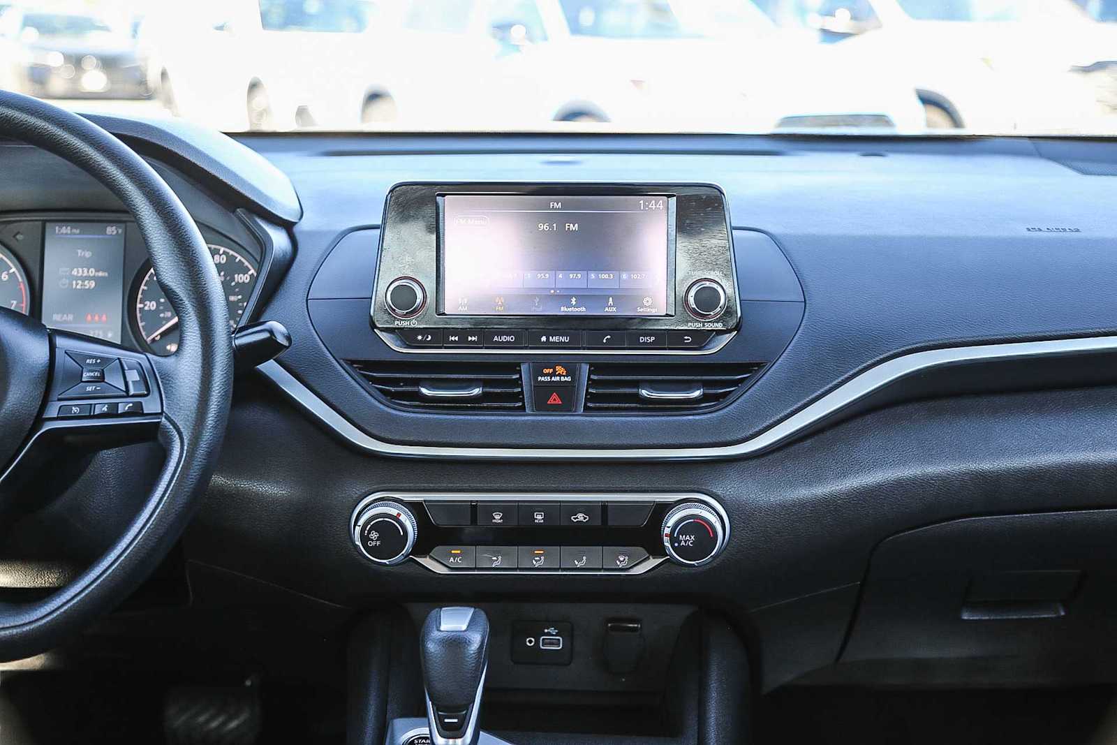 Thumbnail: 2023 Nissan Altima - 13