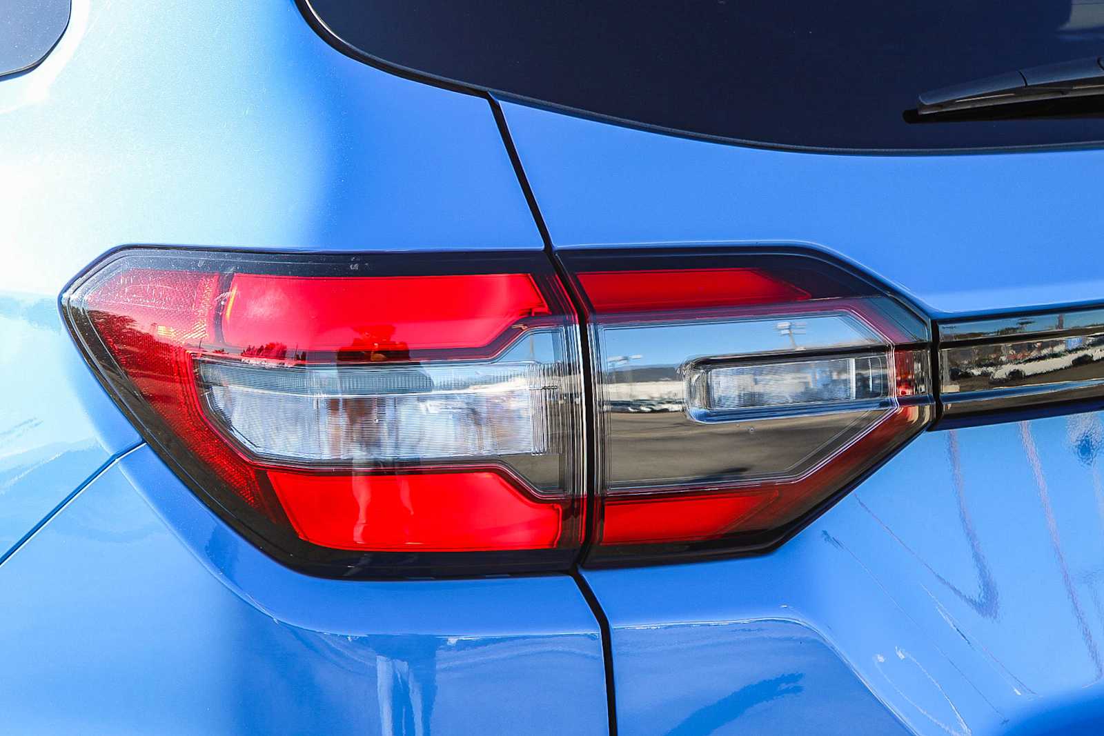 2025 Honda Pilot TrailSport photo 6