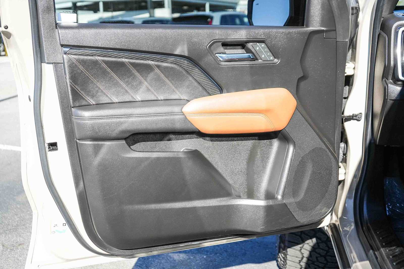 Thumbnail: 2023 GMC Canyon - 21