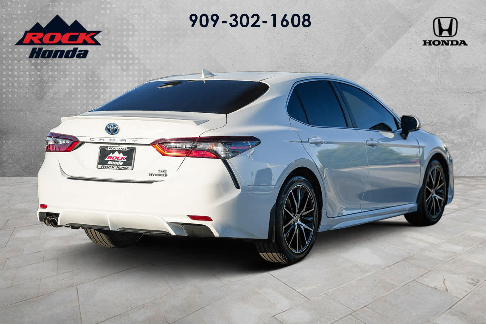 Thumbnail: 2023 Toyota Camry - 6