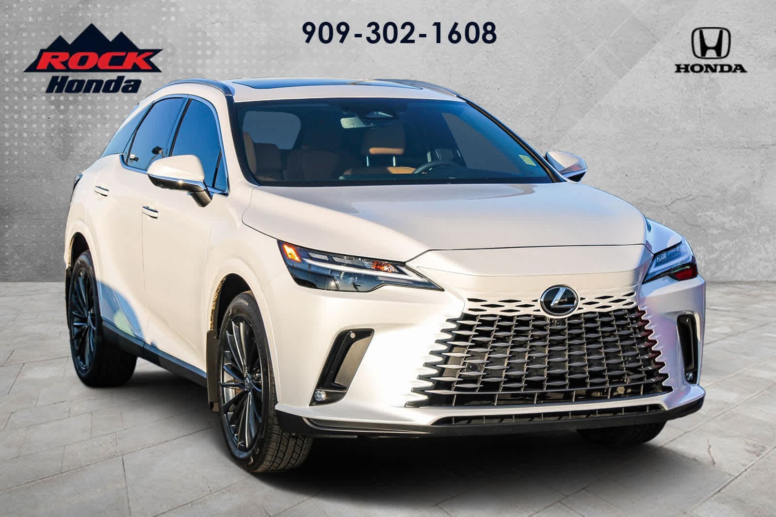 Thumbnail: 2025 Lexus RX - 3