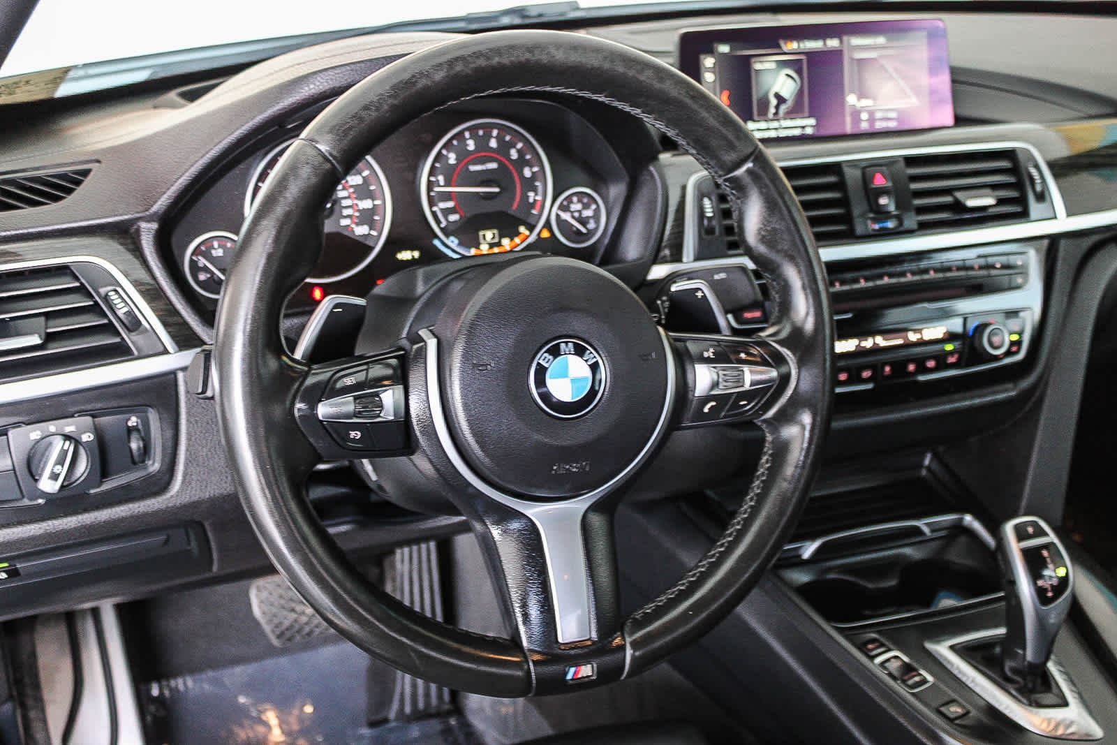 Thumbnail: 2018 BMW 4 Series - 18