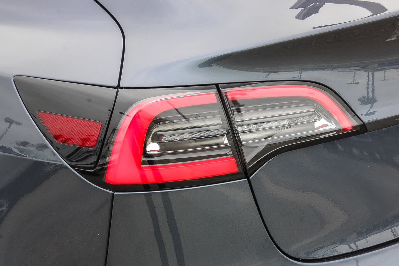 Thumbnail: 2022 Tesla Model 3 - 9