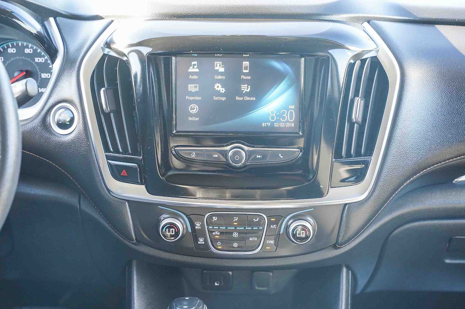 Thumbnail: 2018 Chevrolet Traverse - 13