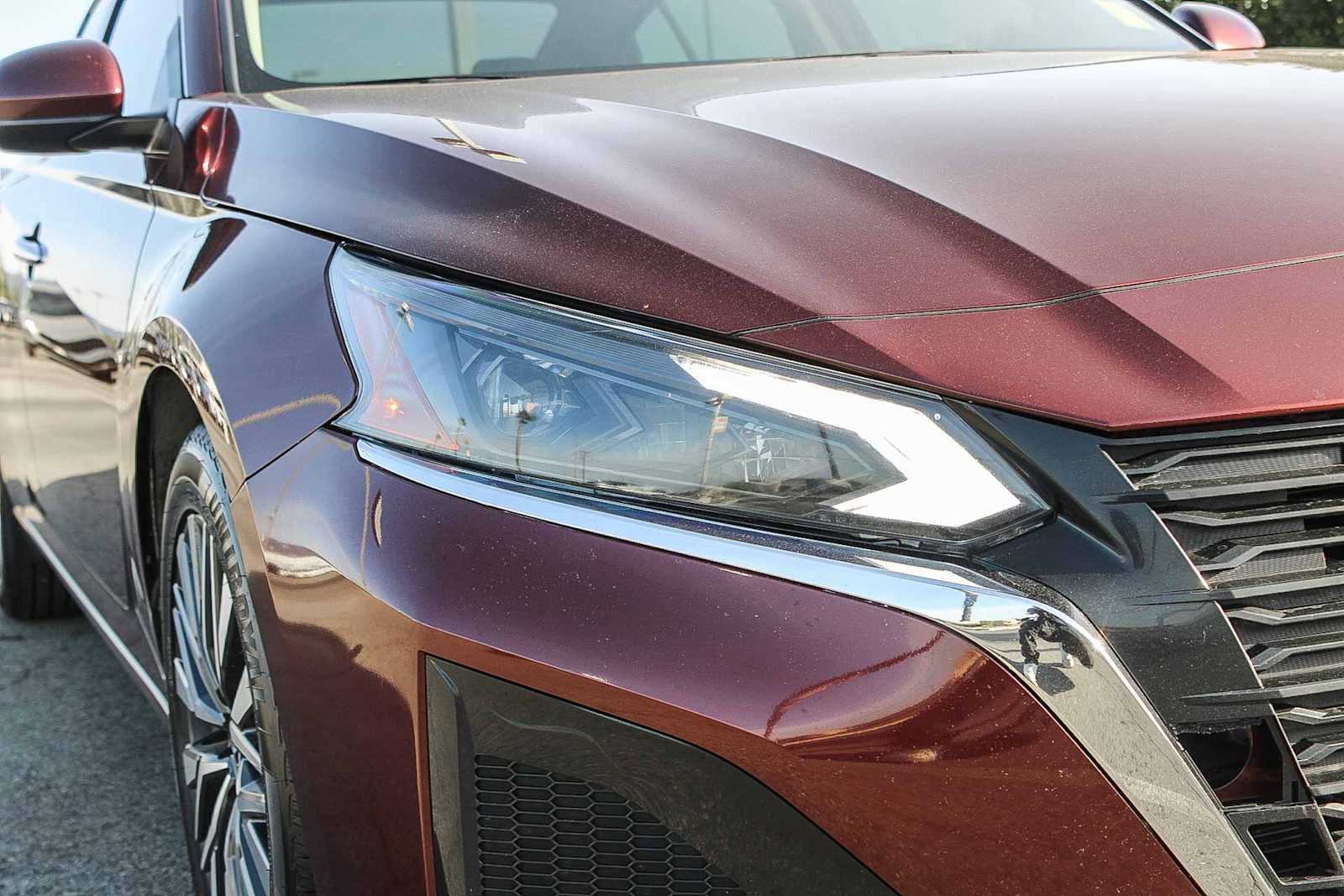 Thumbnail: 2023 Nissan Altima - 10