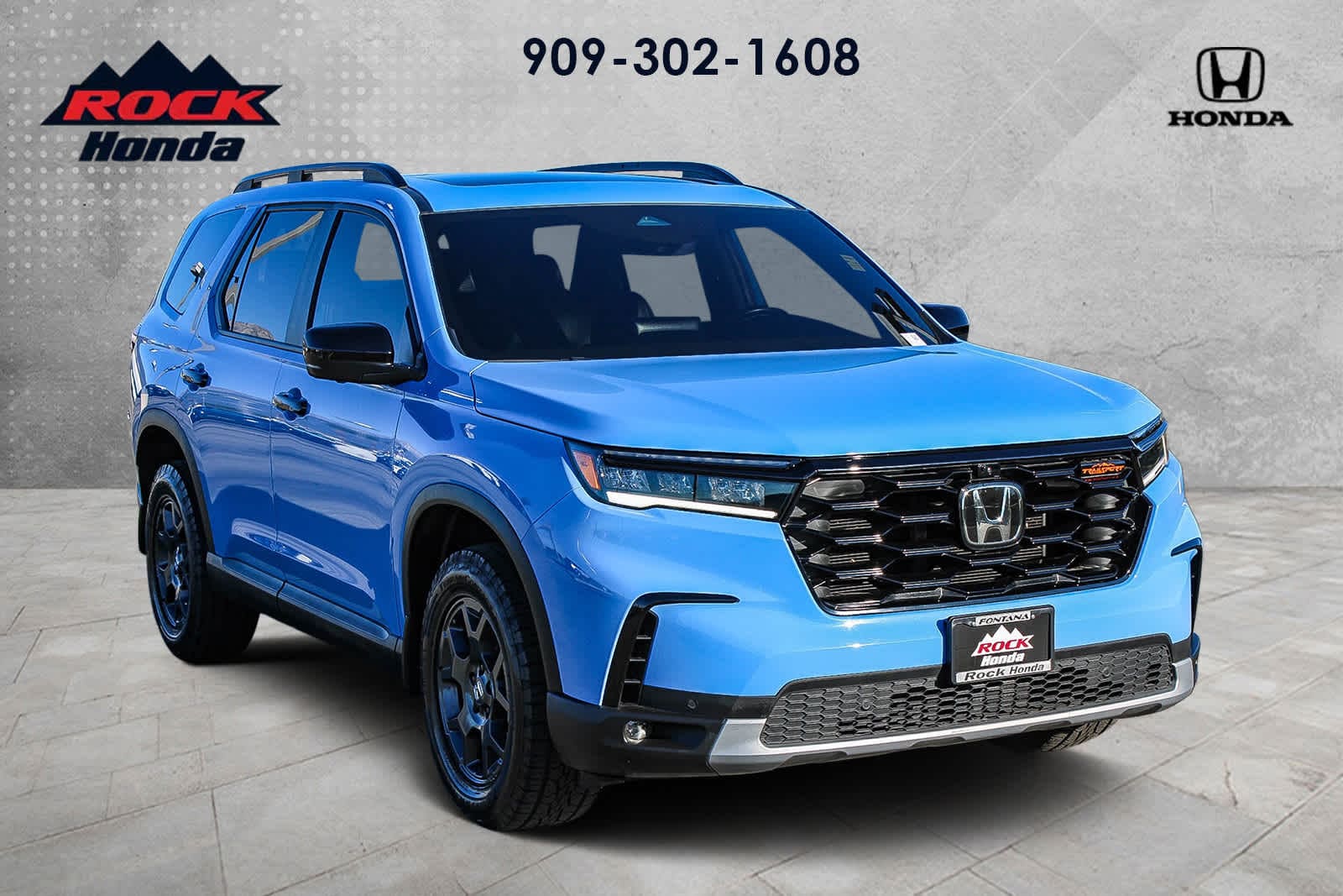 2025 Honda Pilot TrailSport photo 2