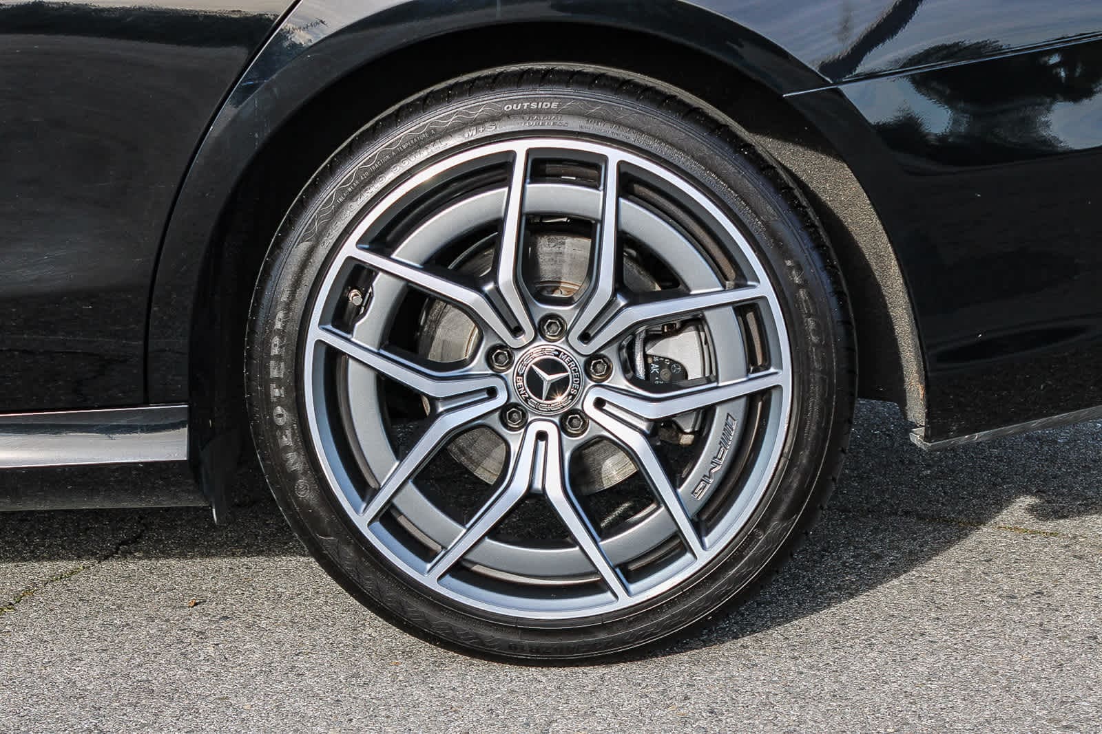 Thumbnail: 2021 Mercedes-Benz E-Class - 8