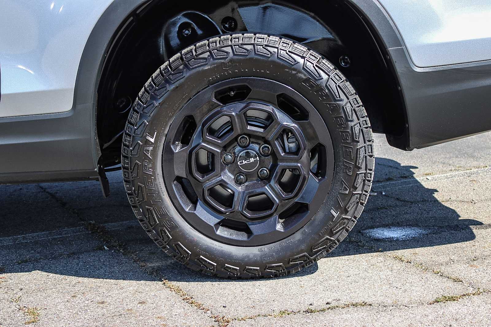 Thumbnail: 2025 Honda Ridgeline - 8