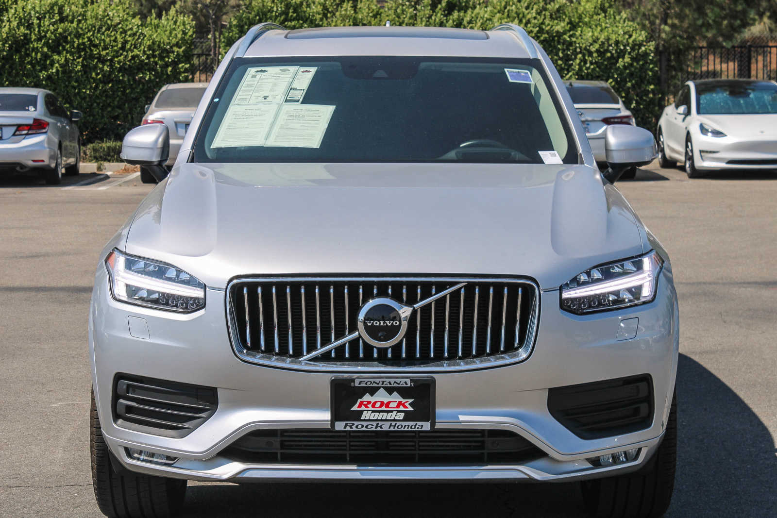 Used 2021 Volvo XC90 Momentum with VIN YV4102PKXM1747674 for sale in Fontana, CA