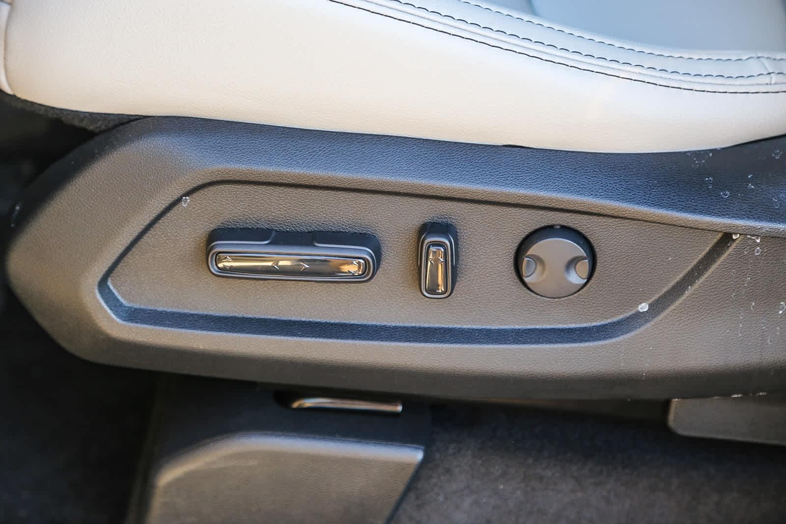 Thumbnail: 2026 Honda Passport - 23