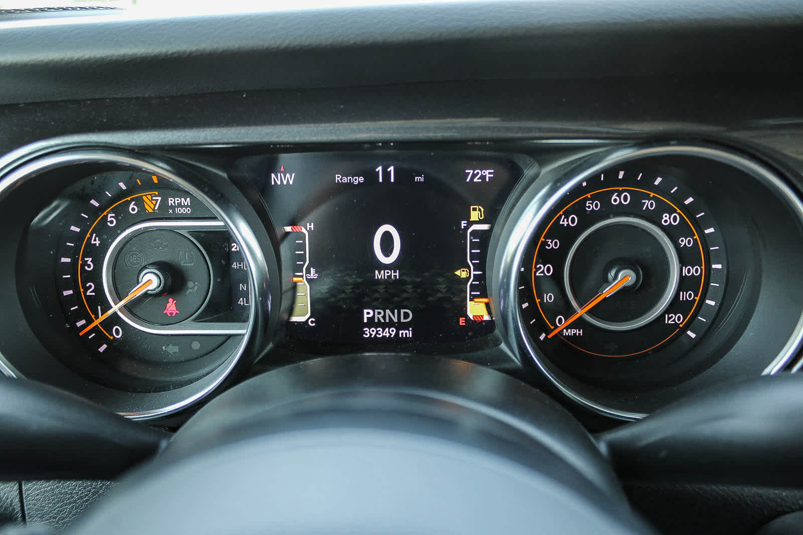 Thumbnail: 2021 Jeep Gladiator - 22