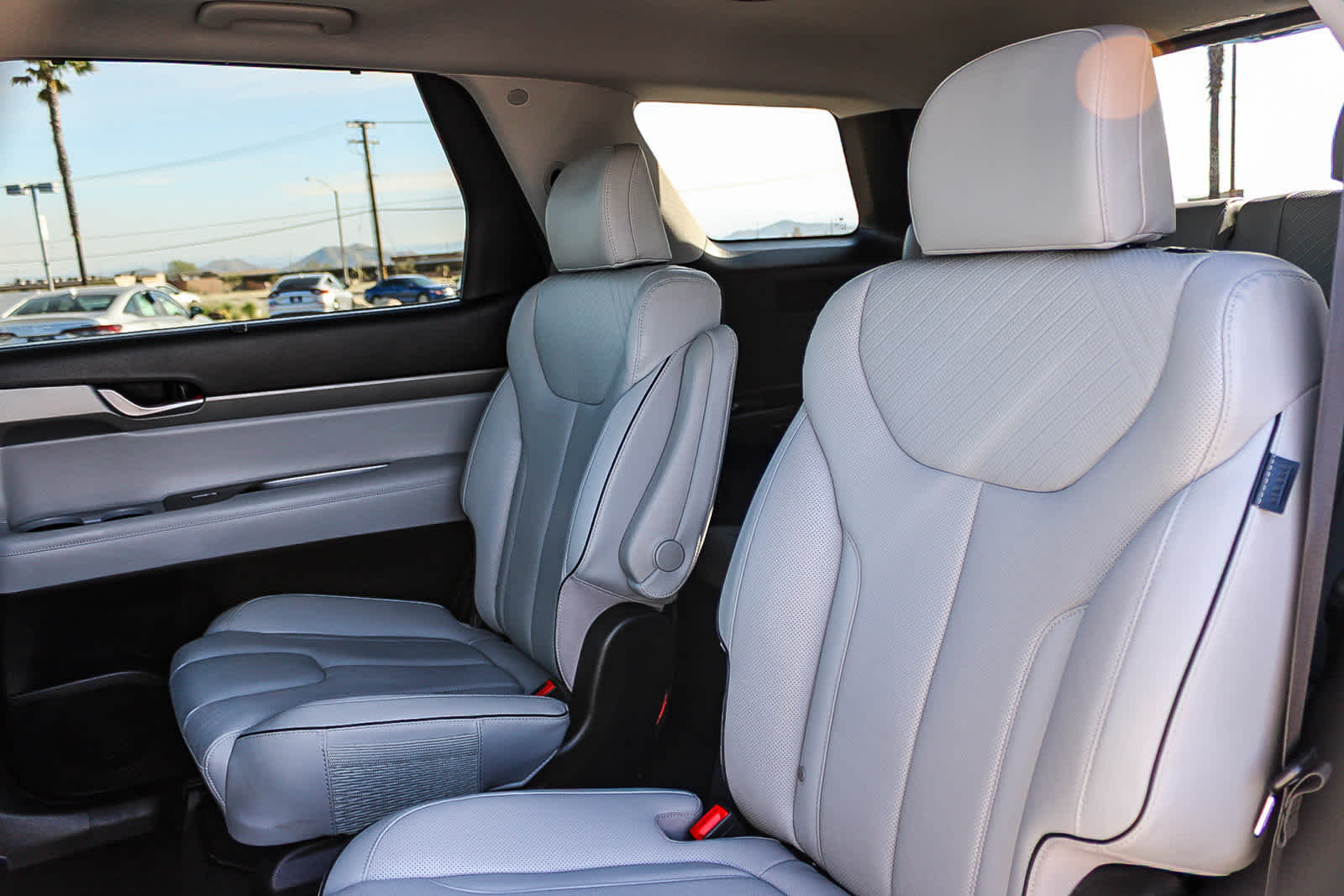 Thumbnail: 2025 Hyundai Palisade - 18