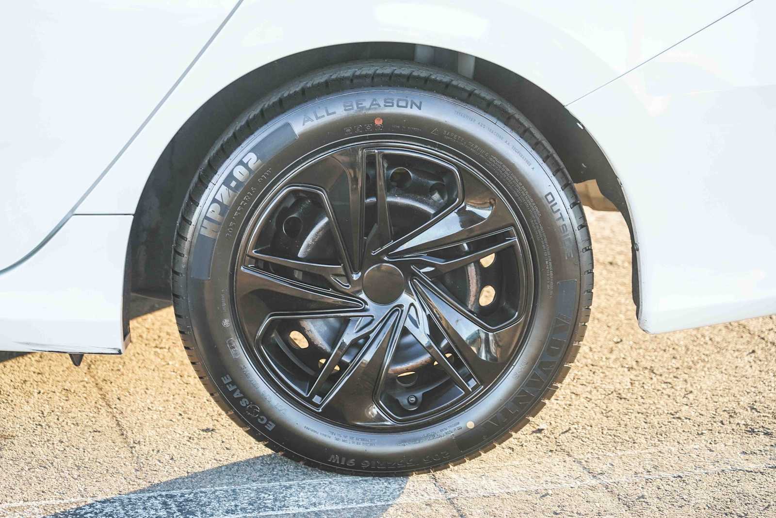 Thumbnail: 2016 Honda Civic - 11