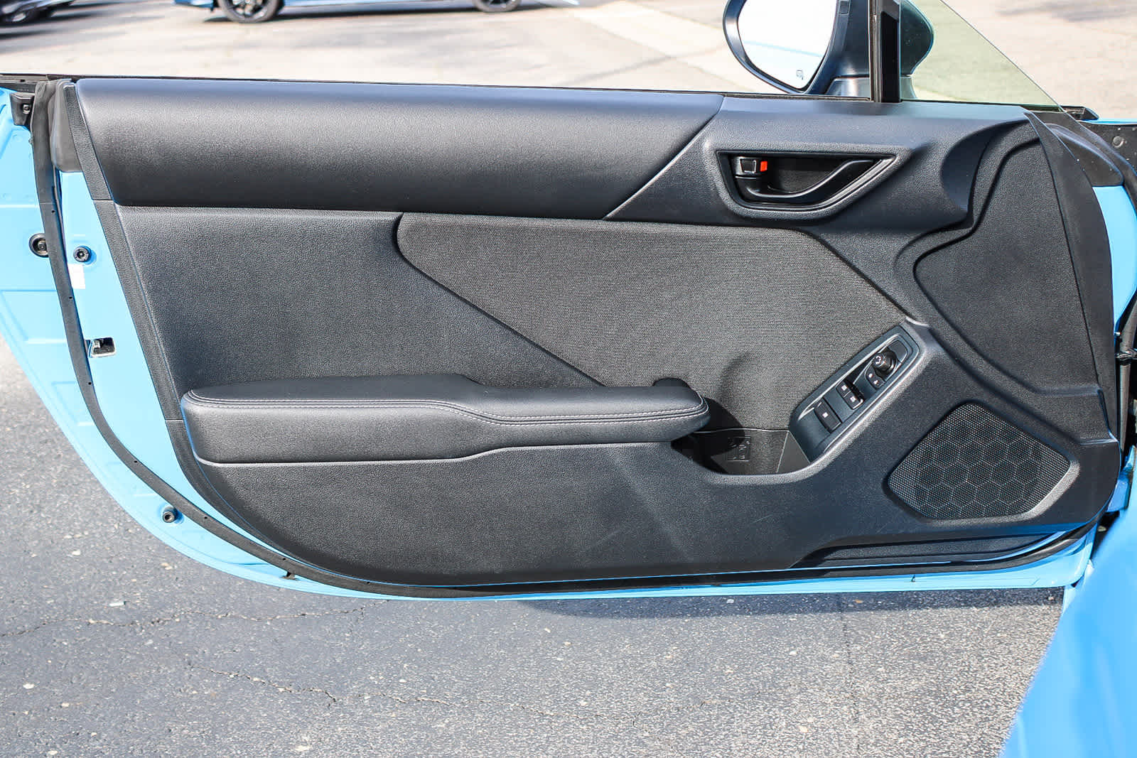 Thumbnail: 2023 Toyota GR86 - 21