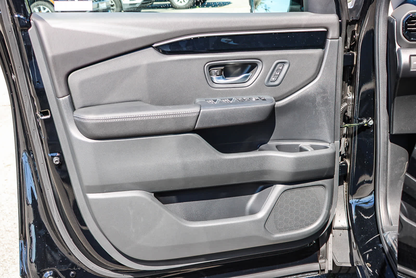 Thumbnail: 2026 Honda Pilot - 25