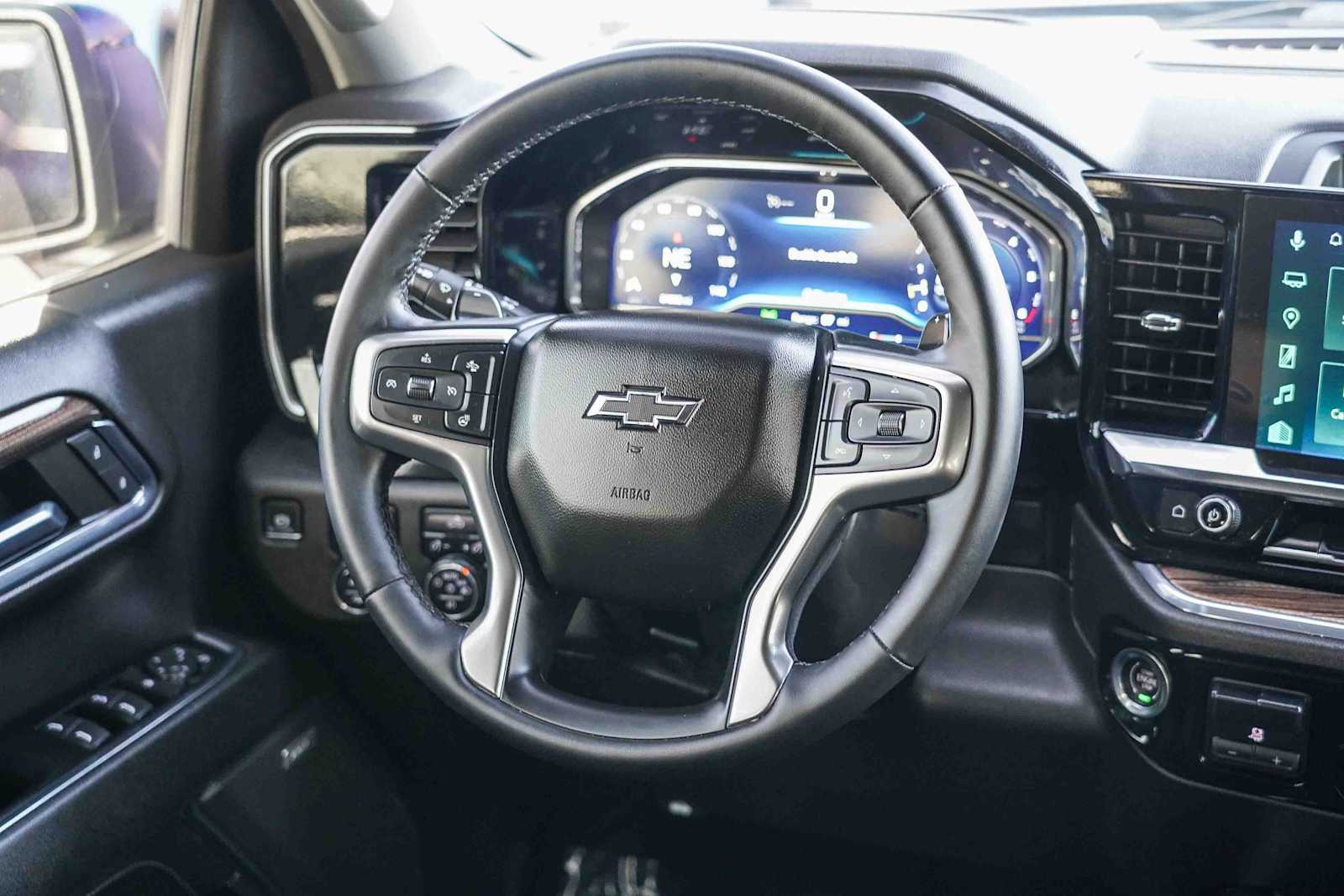 Thumbnail: 2024 Chevrolet Silverado 1500 - 15