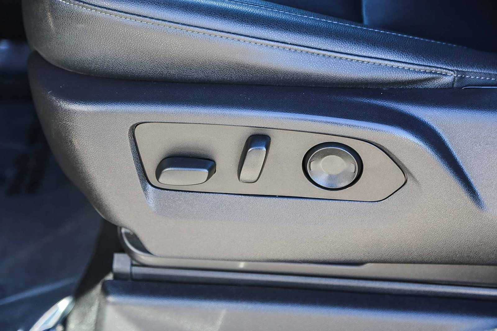 Thumbnail: 2022 GMC Sierra 1500 - 21