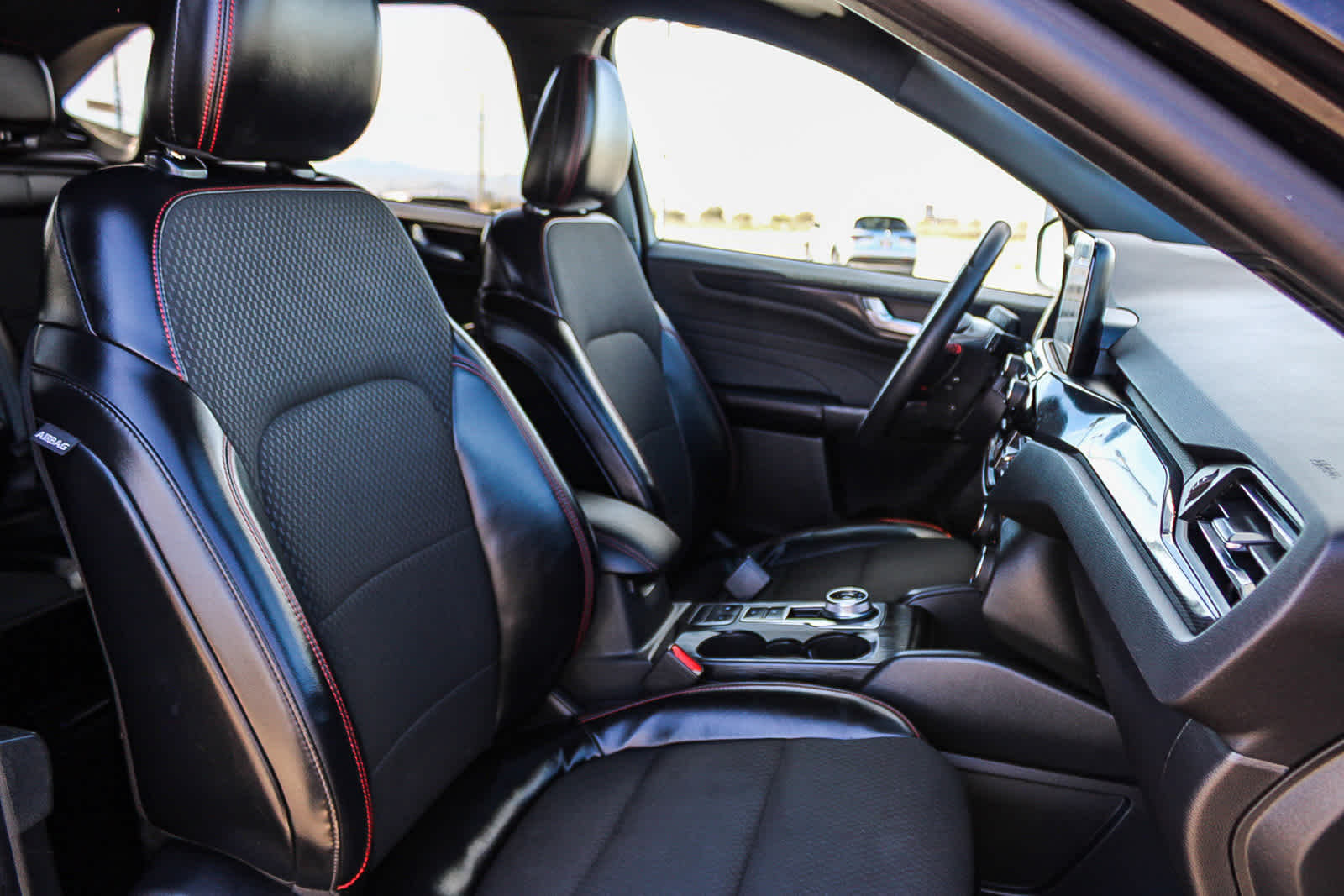 Thumbnail: 2024 Ford Escape - 16