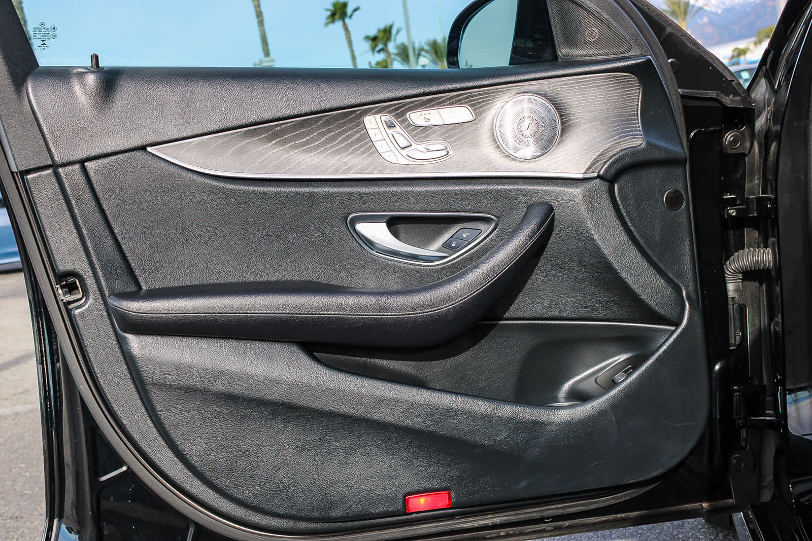 Thumbnail: 2021 Mercedes-Benz E-Class - 21