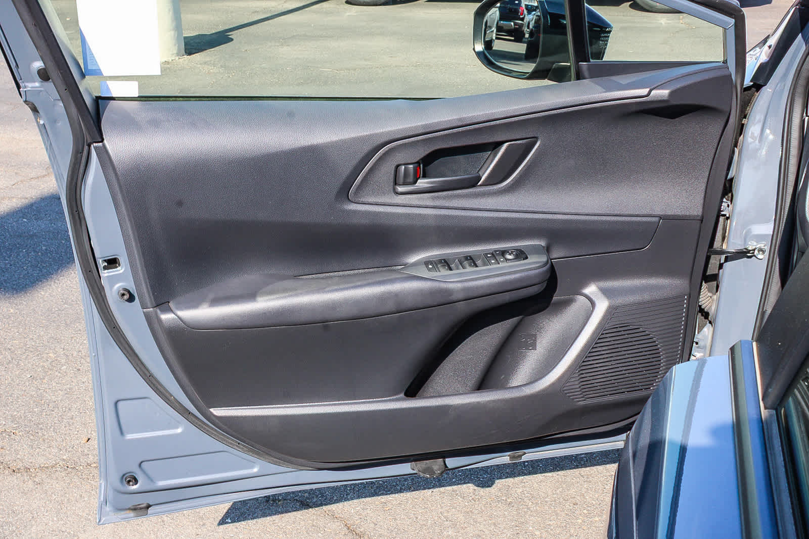 2024 Toyota Prius Prime SE - Photo 21