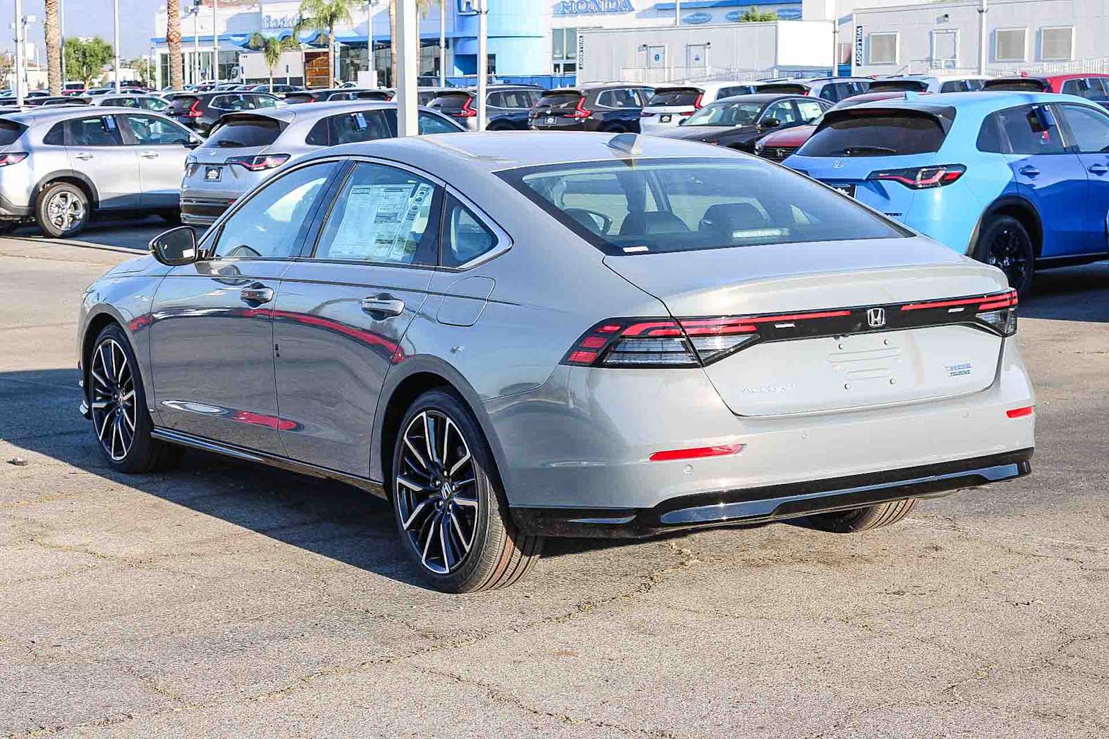 2026 Honda Accord Hybrid Touring - Photo 6