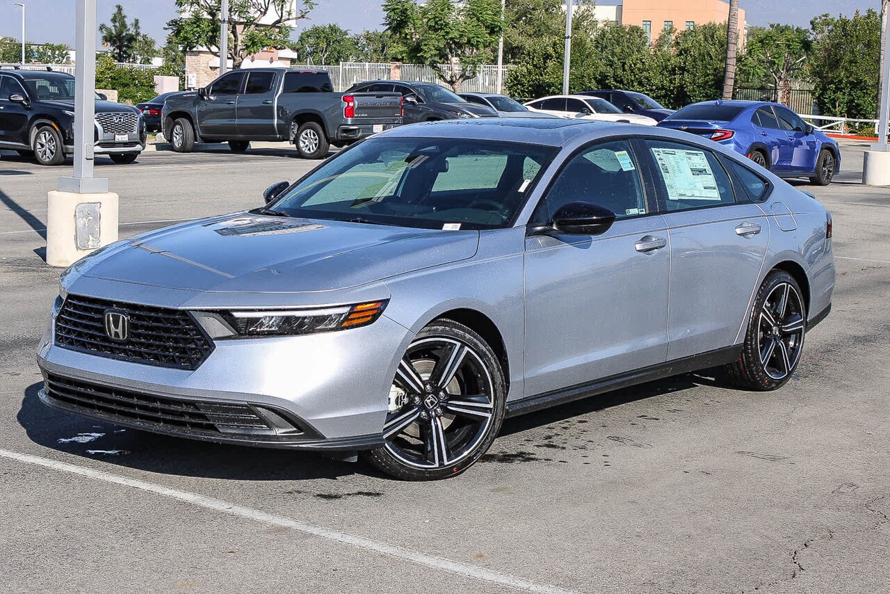 2026 Honda Accord Hybrid Sport — photo 1 of 24