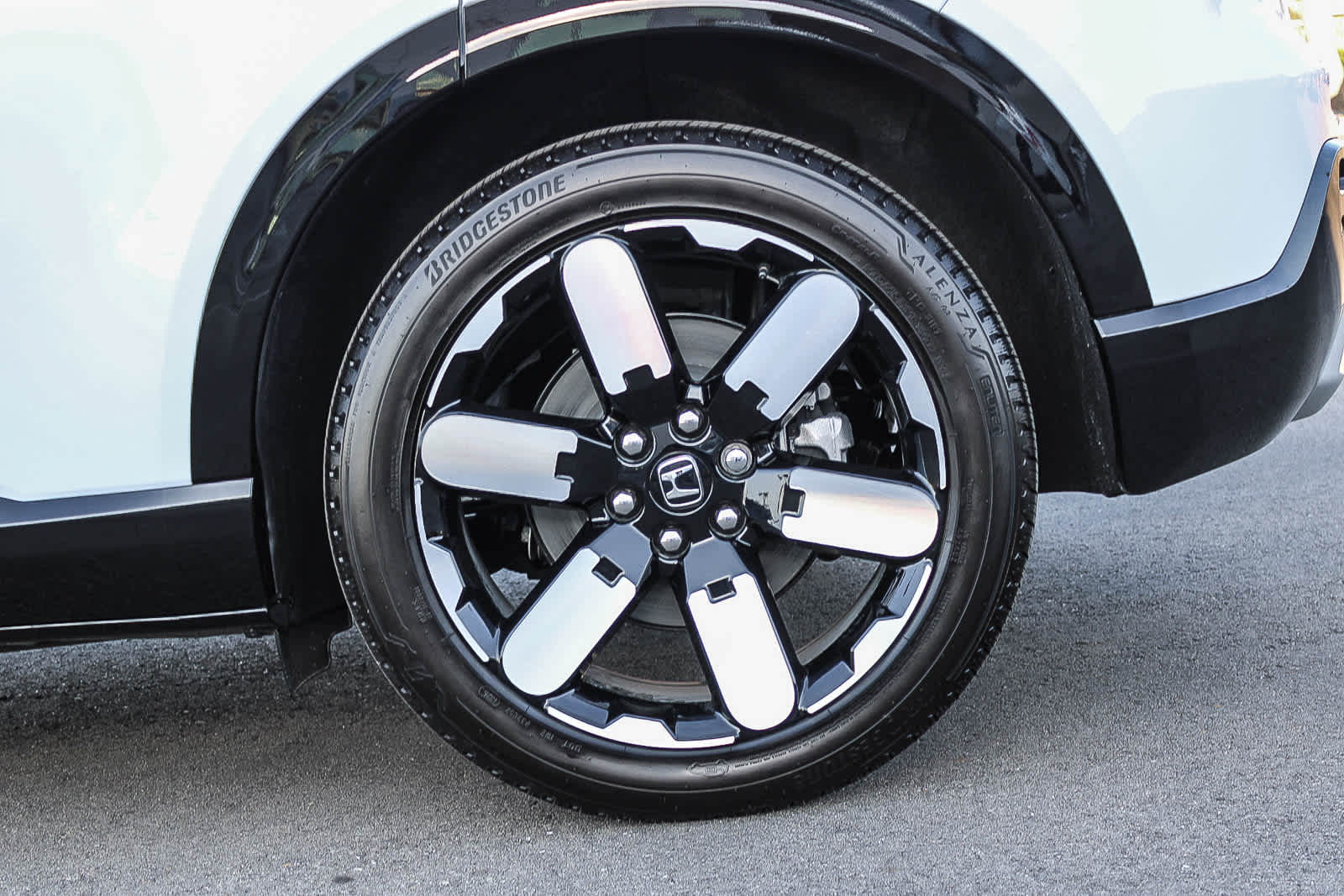 Thumbnail: 2026 Honda Prologue - 8