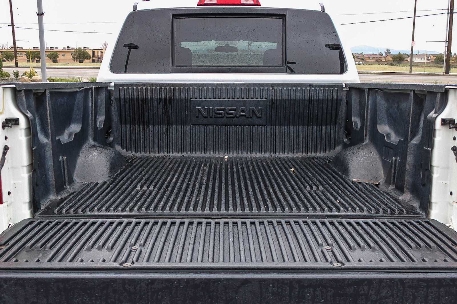 Thumbnail: 2015 Nissan Titan - 24