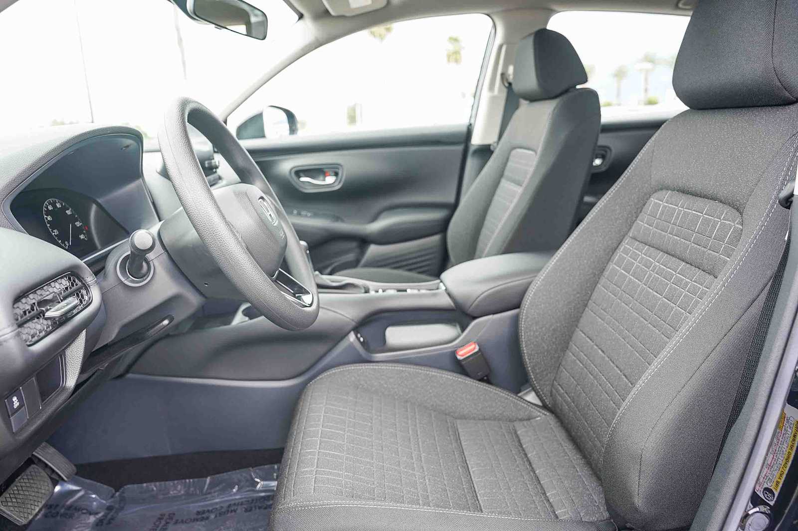 Thumbnail: 2025 Honda HR-V - 17