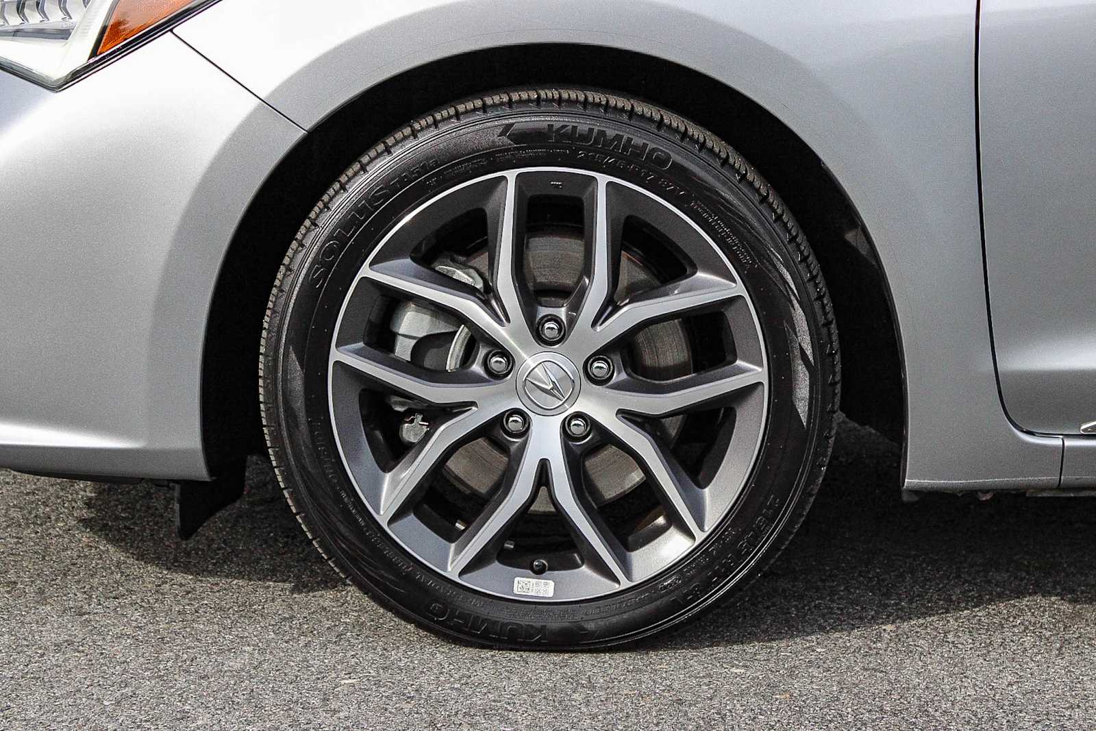 Thumbnail: 2020 Acura ILX - 9