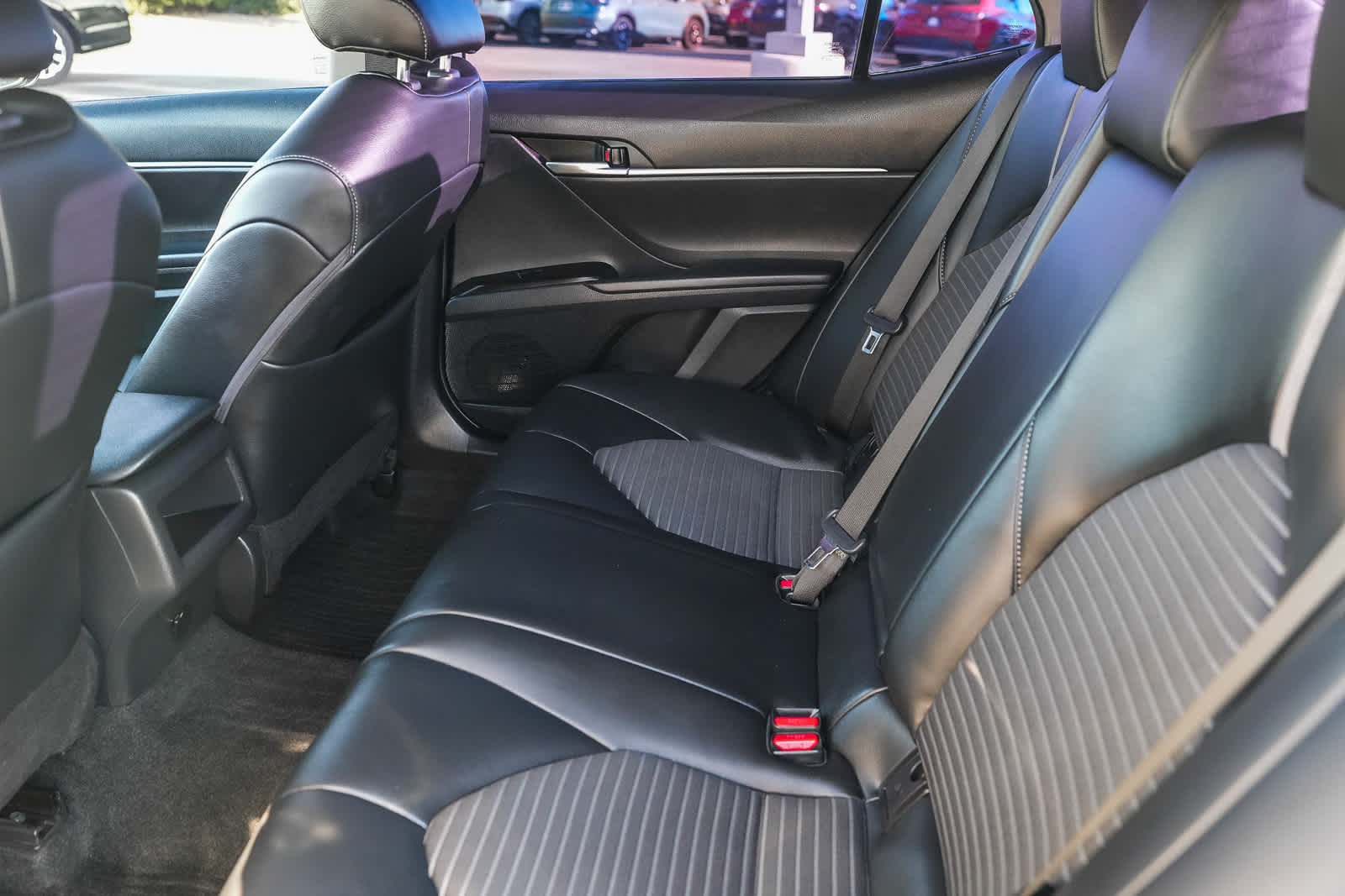 Thumbnail: 2023 Toyota Camry - 18