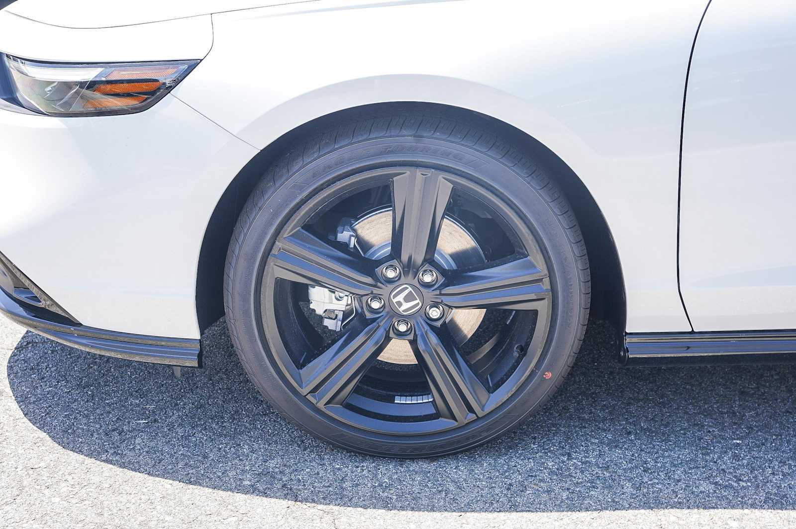 Thumbnail: 2025 Honda Accord - 9