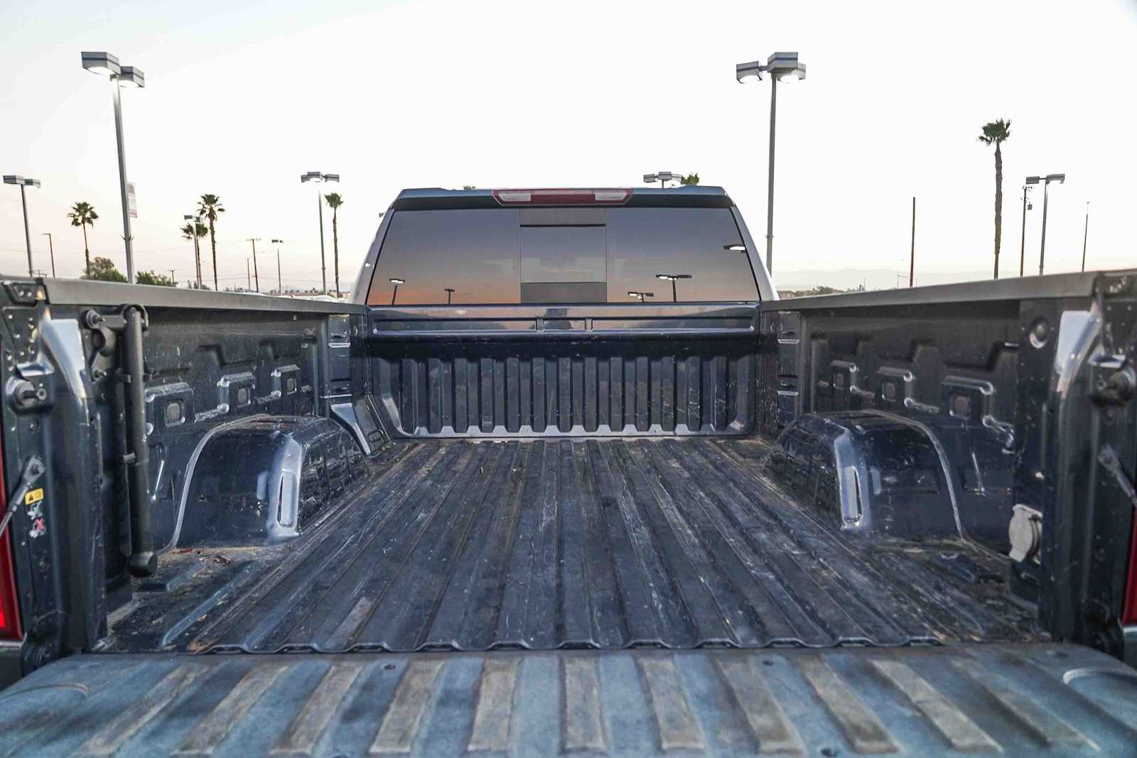 Thumbnail: 2021 Chevrolet Silverado 1500 - 24