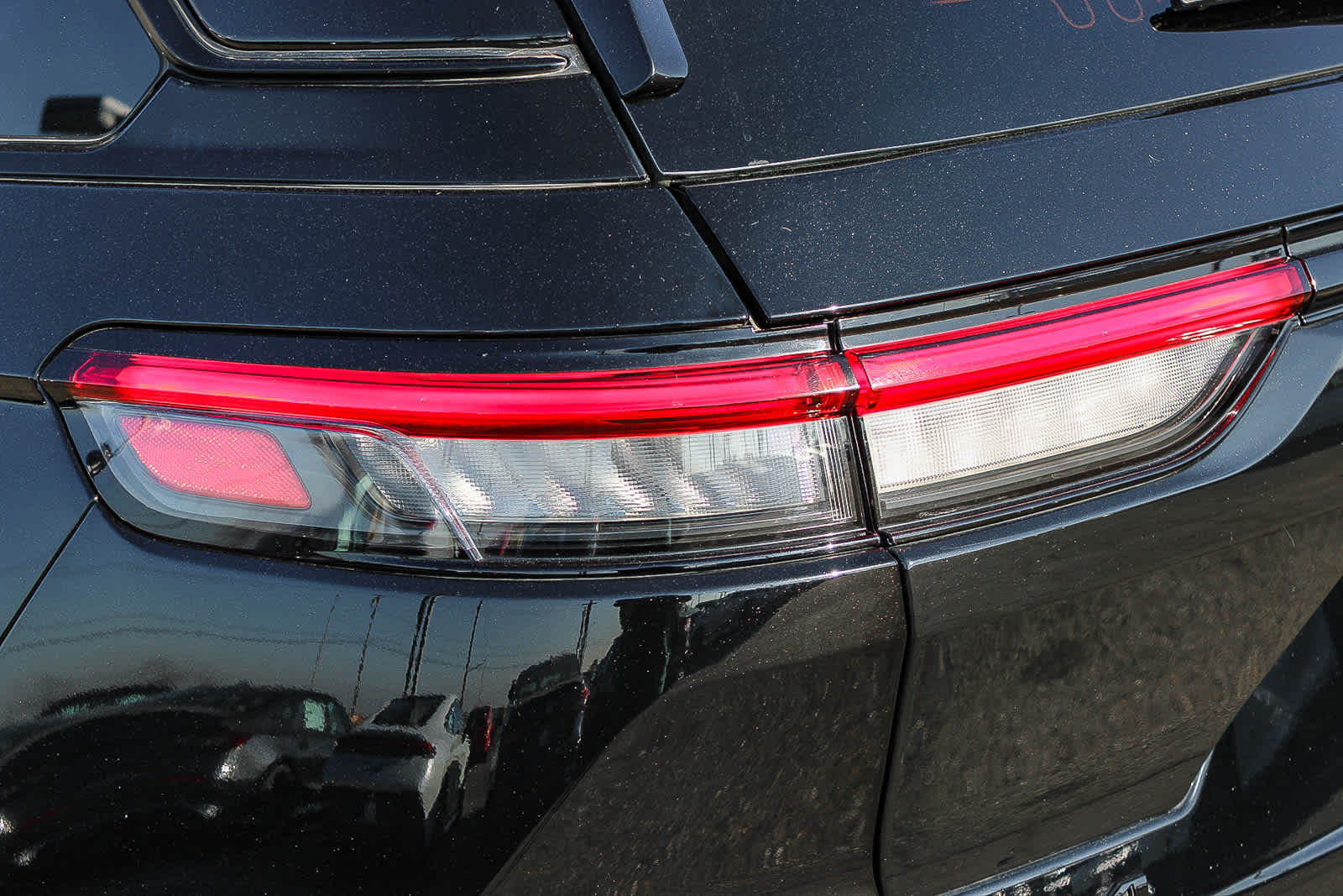 2024 Jeep Grand Cherokee Altitude photo 6