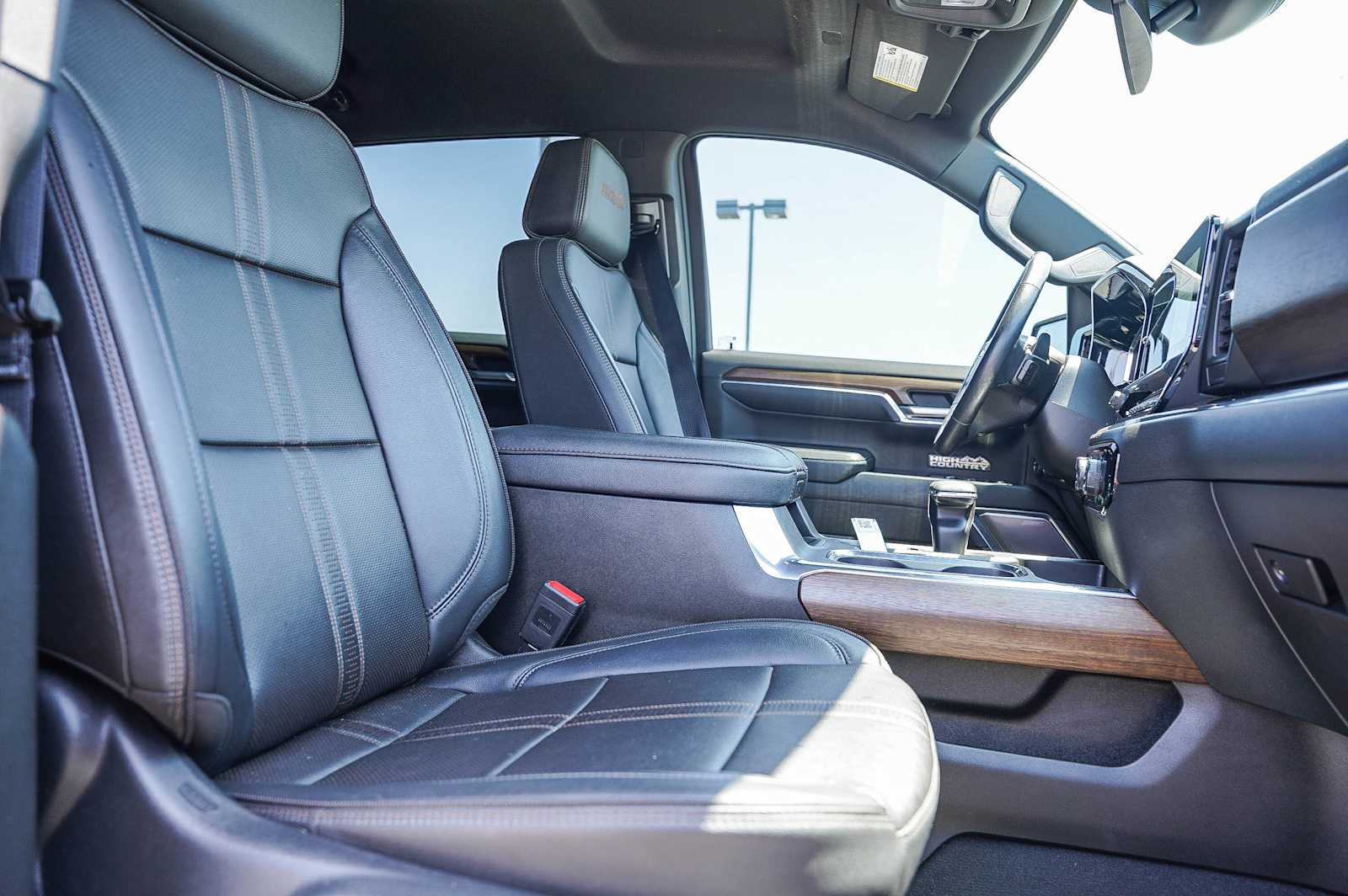 Thumbnail: 2023 Chevrolet Silverado 1500 - 16