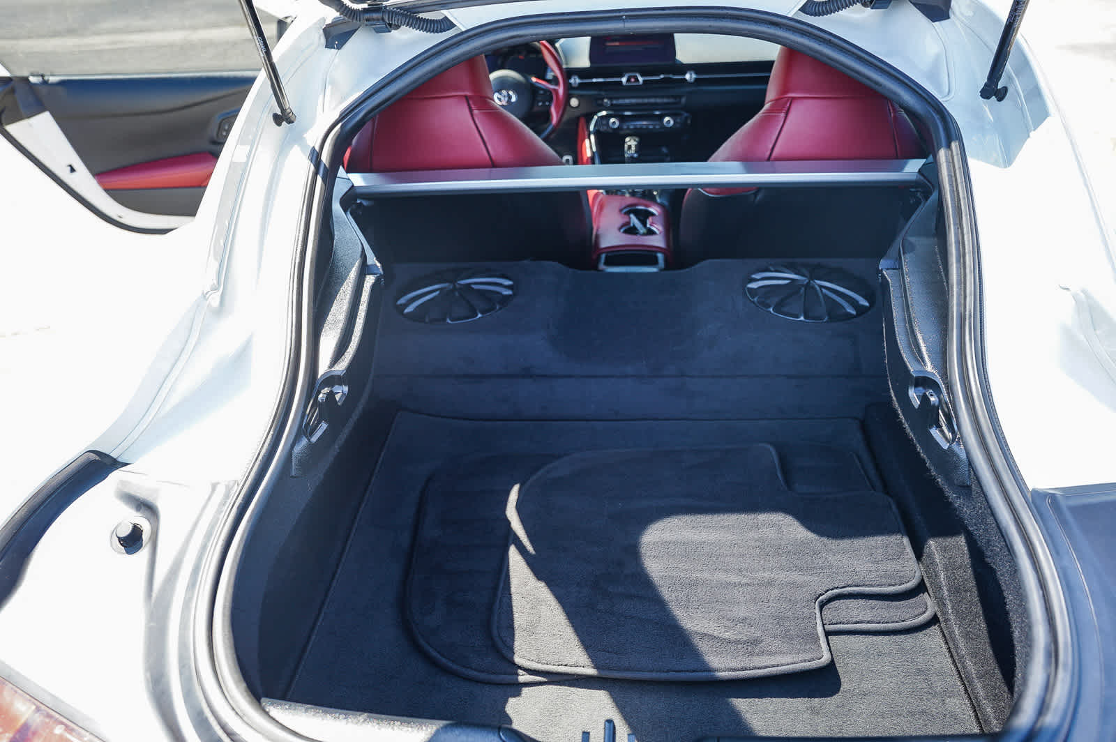 Thumbnail: 2022 Toyota GR Supra - 27