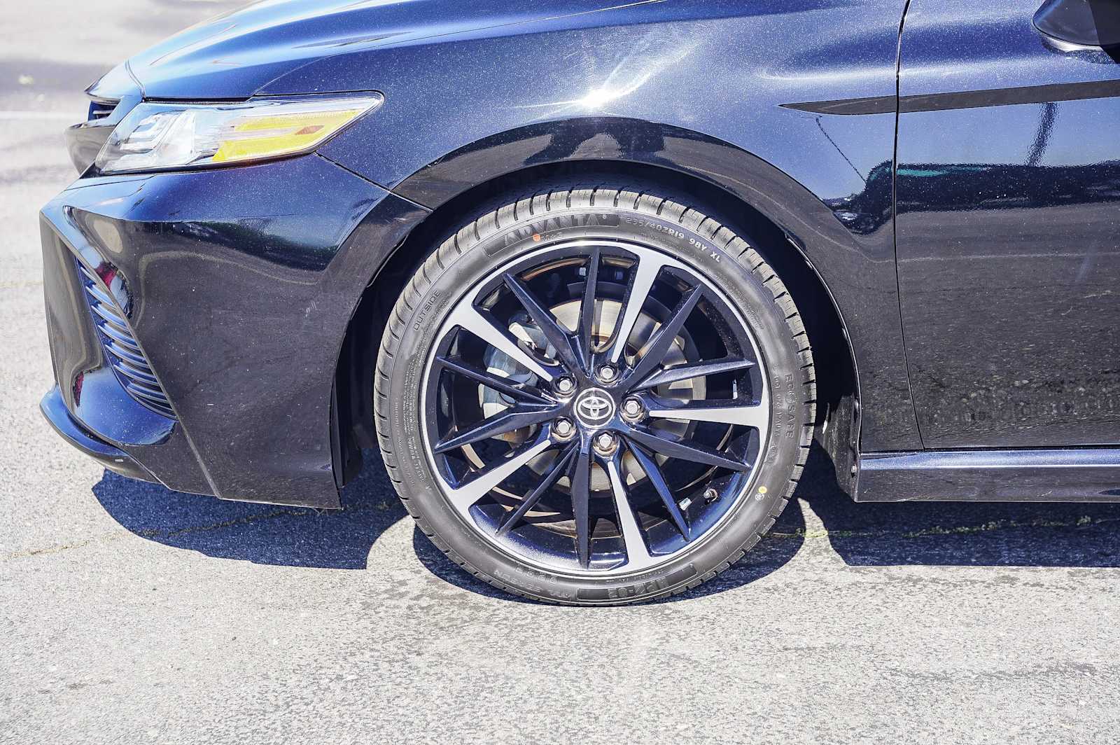 Thumbnail: 2020 Toyota Camry - 9