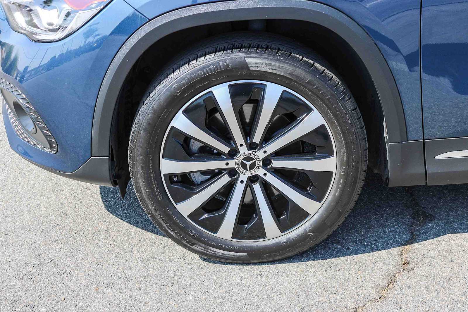 Thumbnail: 2022 Mercedes-Benz GLA - 9