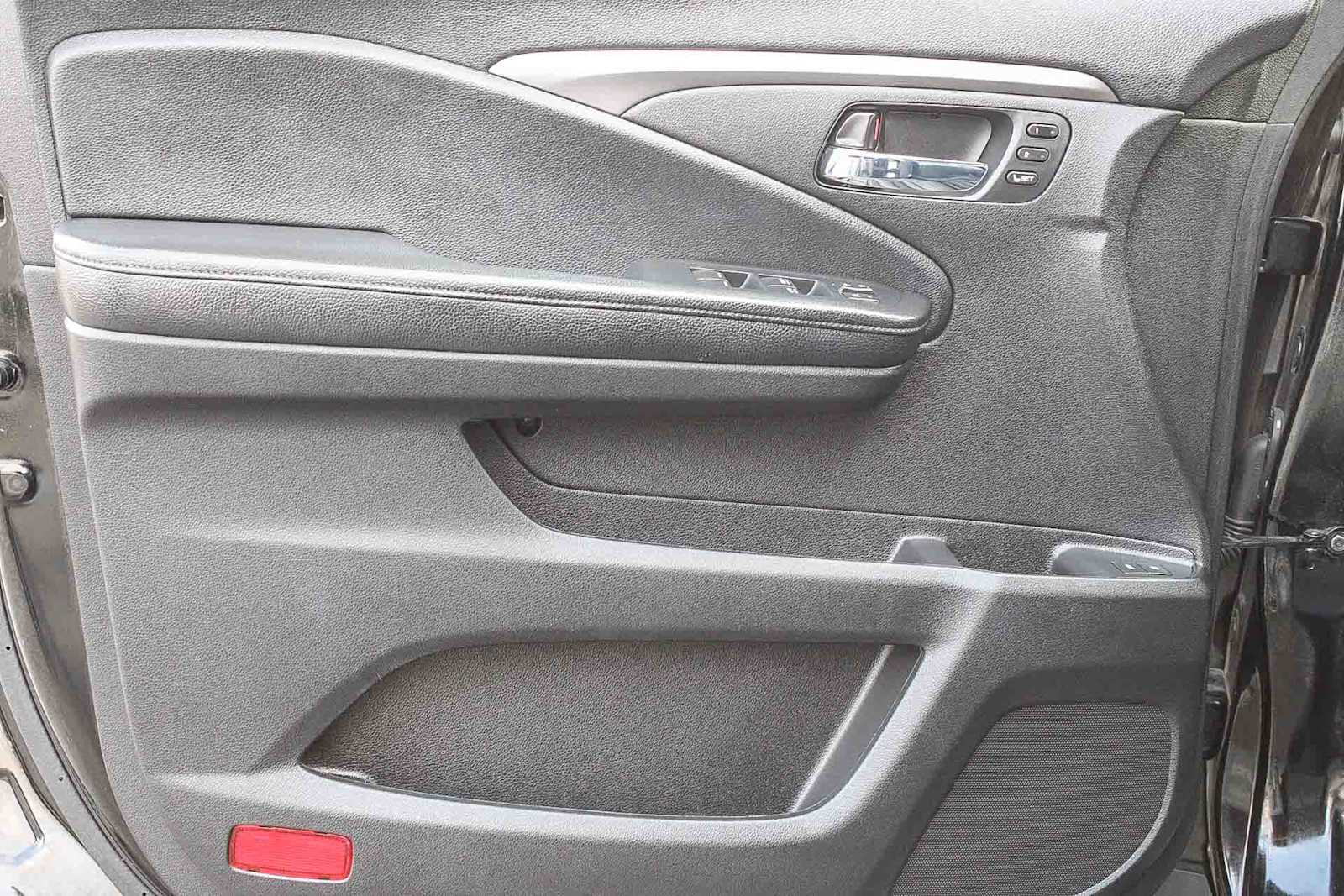 Thumbnail: 2021 Honda Pilot - 22